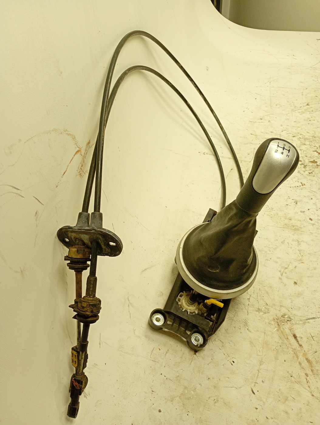 ALAVANCA MARCHA MANUAL FORD FIESTA HATCH SE 1.6 13/14 - ST150059 - 