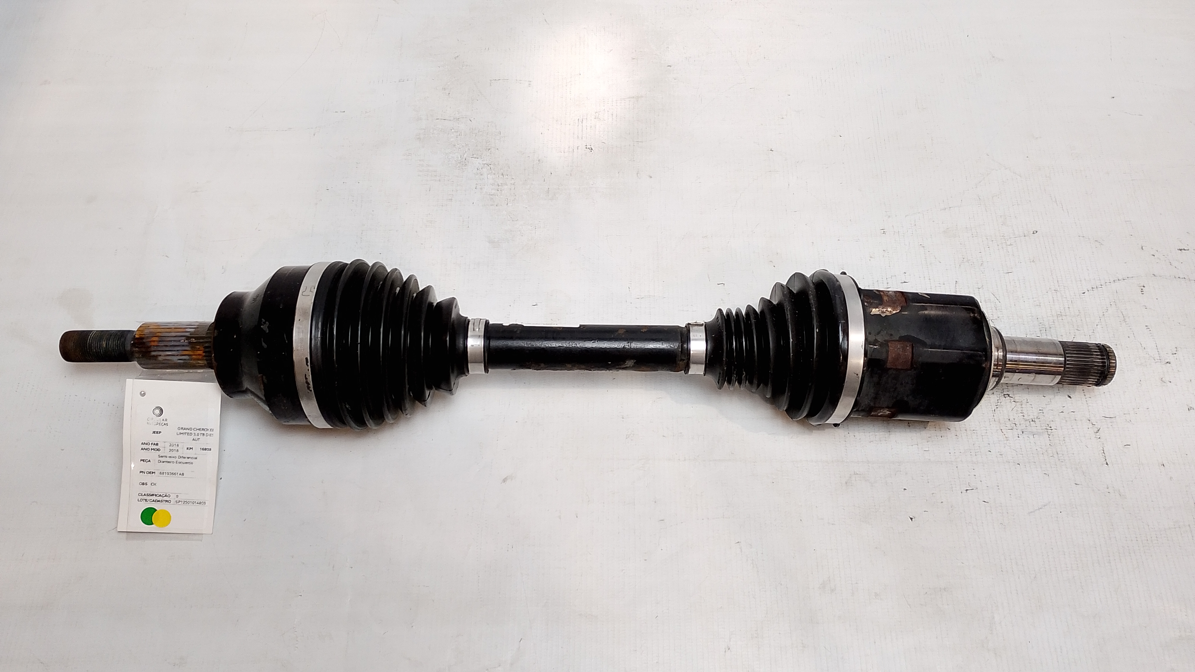 SEMI-EIXO DIFERENCIAL TRASEIRO ESQ JEEP GRAND CHEROK 3.0 18 - 68193666ABTE - 