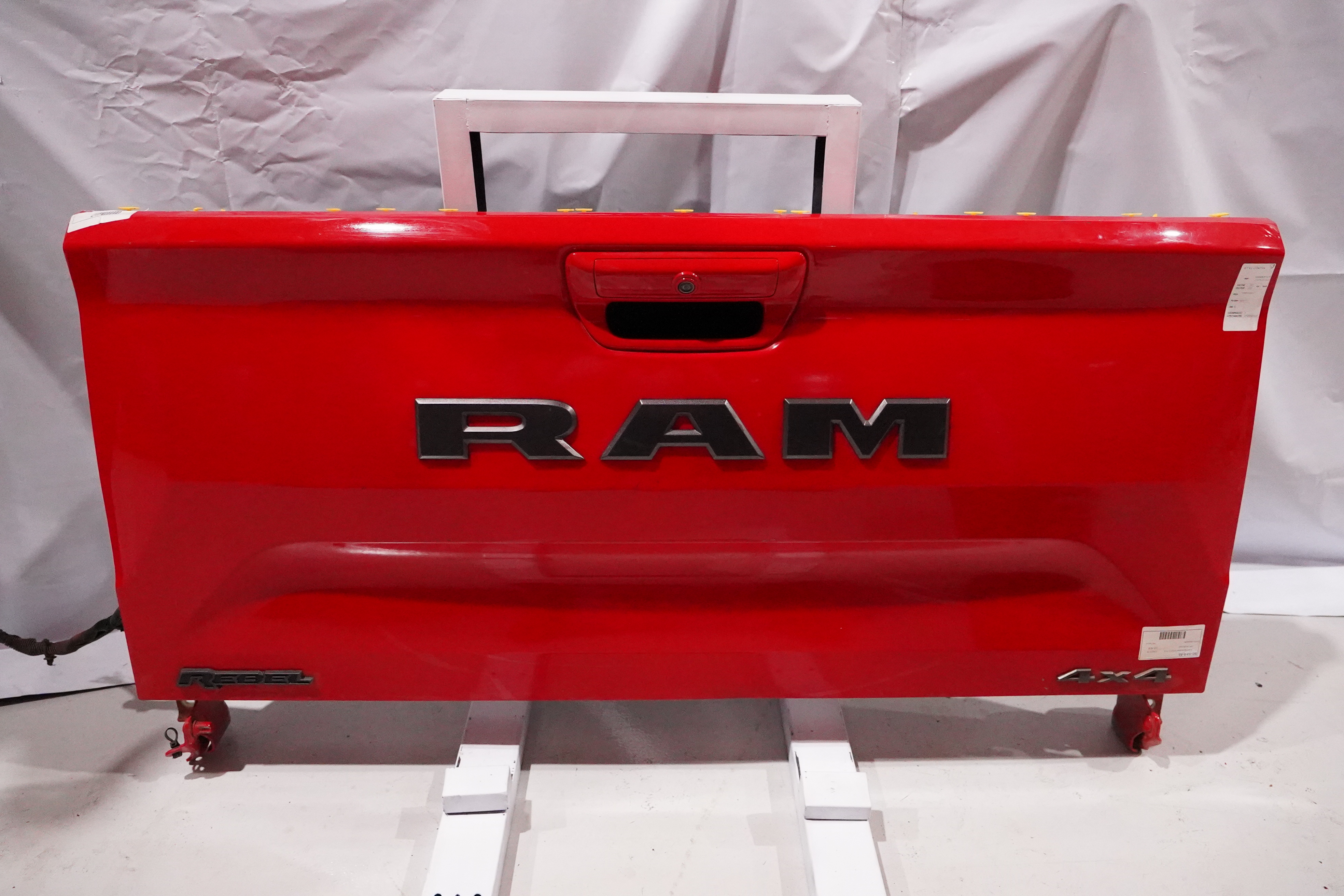 TAMPA TRASEIRA RAM RAMPAGE REBEL HURRIC 4 2.0 VERMELHA 23/24 - 52211715 - 