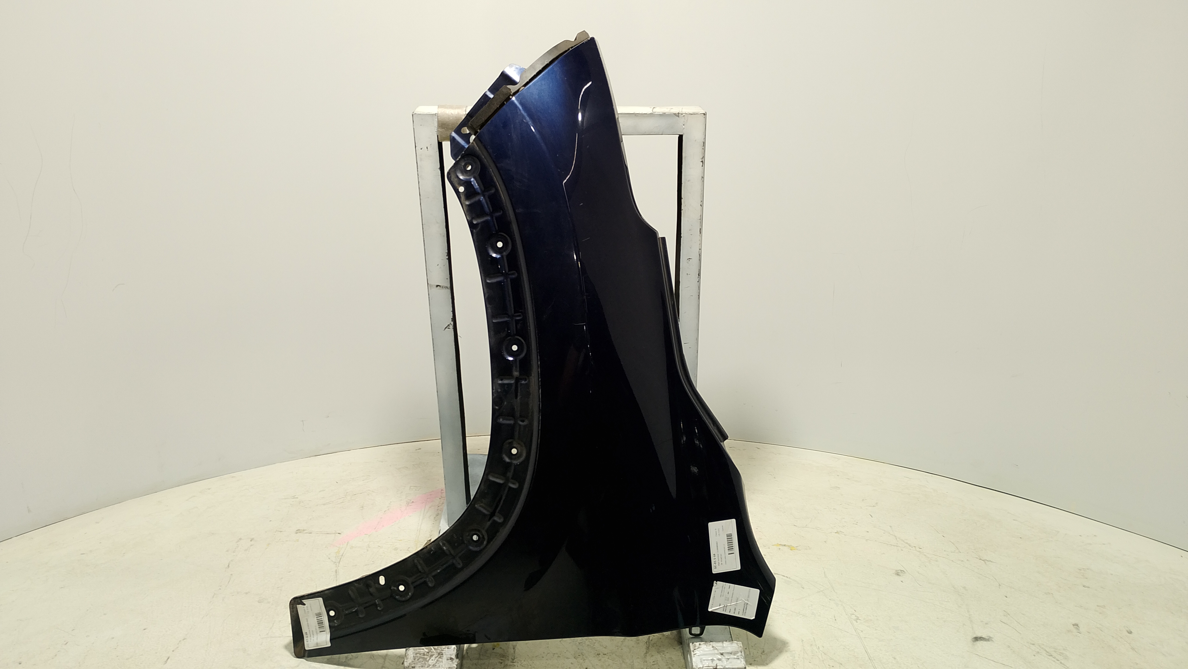 PARA-LAMA DIANTEIRO ESQUERDO FIAT TORO ENDURANCE 1.8 AZUL 20 - 519686562 - 
