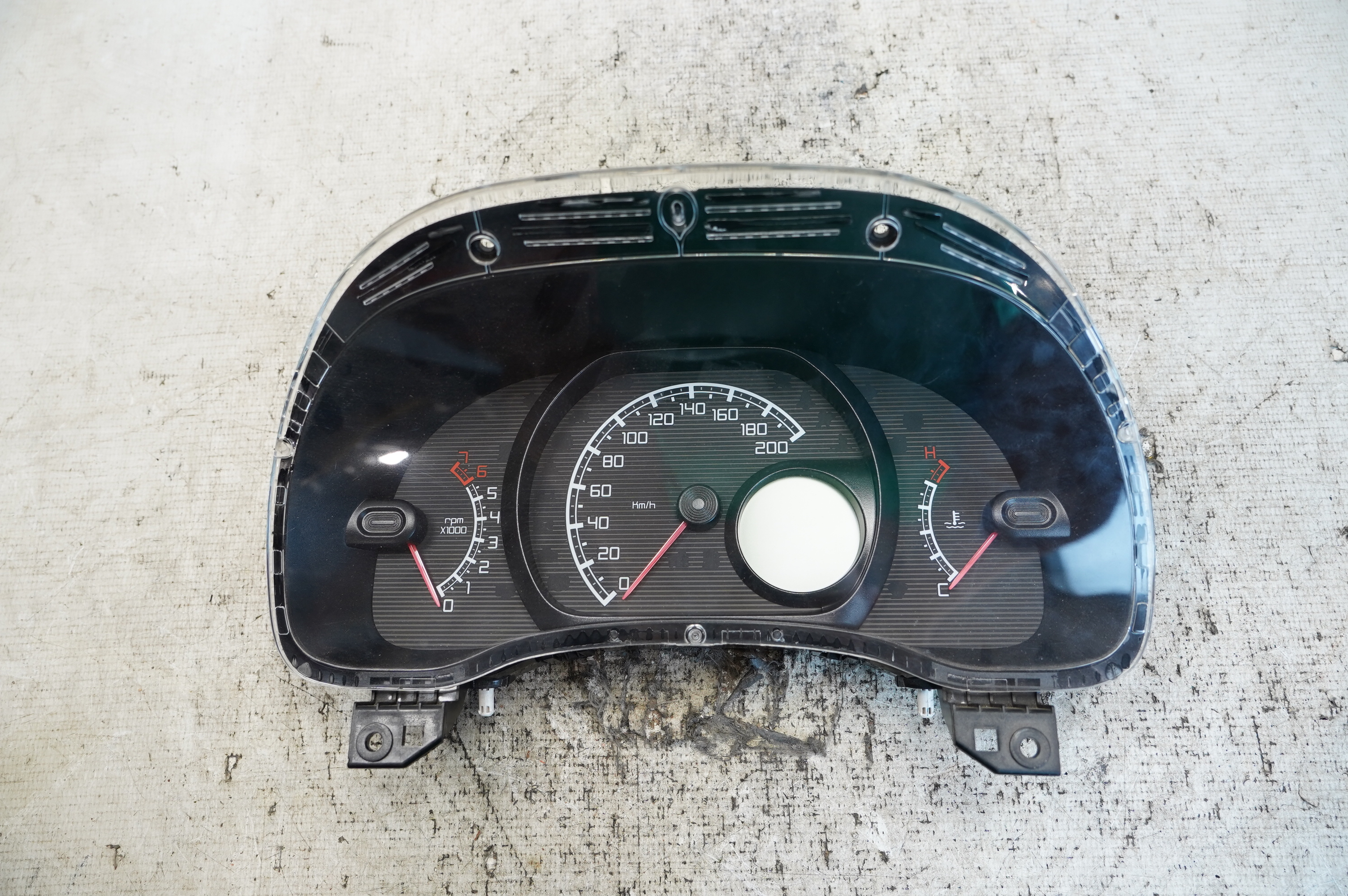 QUADRO PAINEL INSTRUMENTOS FIAT STRADA WORKING 1.4 2018 - 52082996 - 