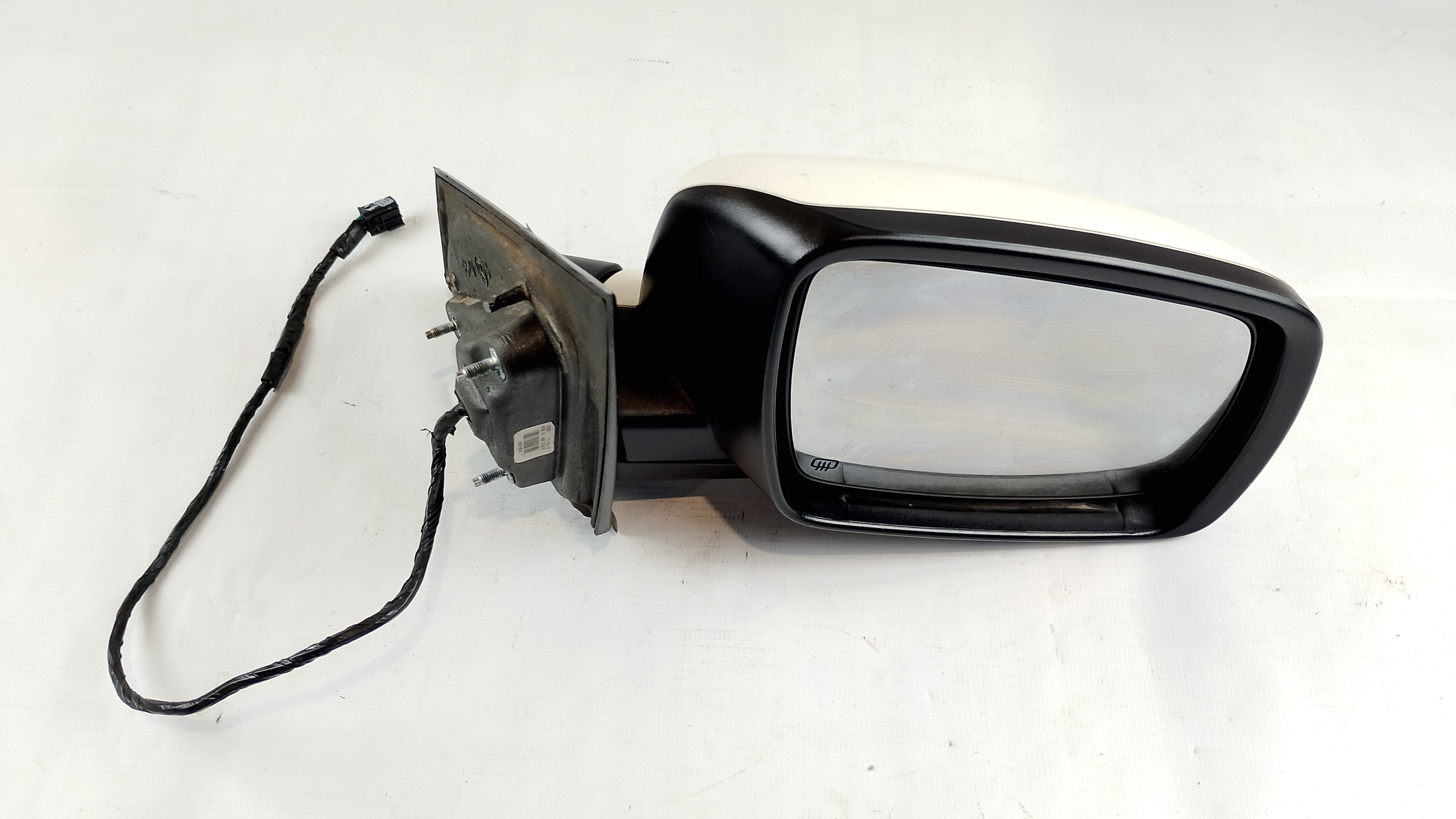 RETROVISOR DIREITO FIAT FREEMONT EMOT 2.4 16V BRANCO 2014/15 - K1GE001AJAE - 