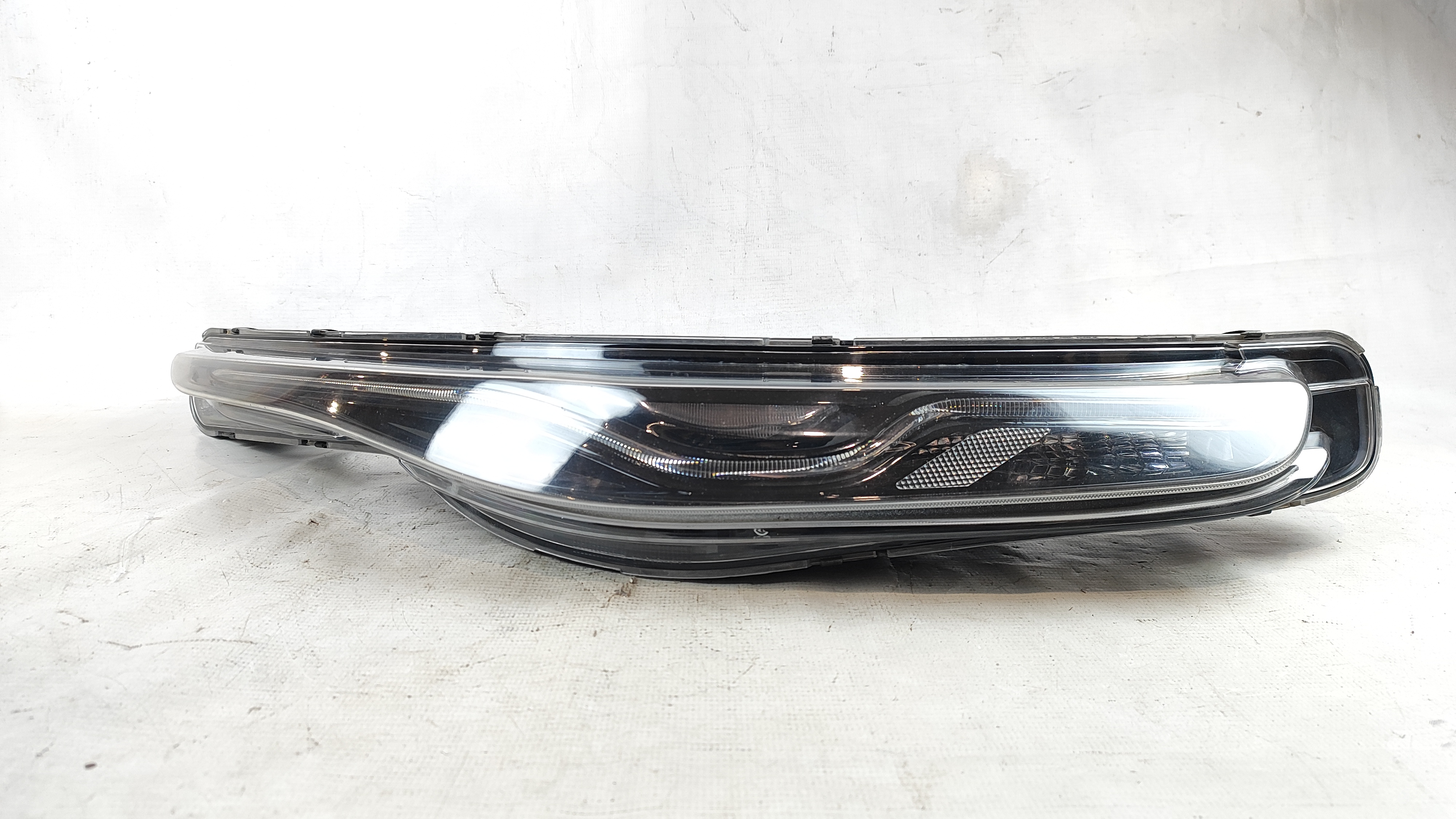 FAROL DIANTEIRO LADO DIREITO - 52130444 - 