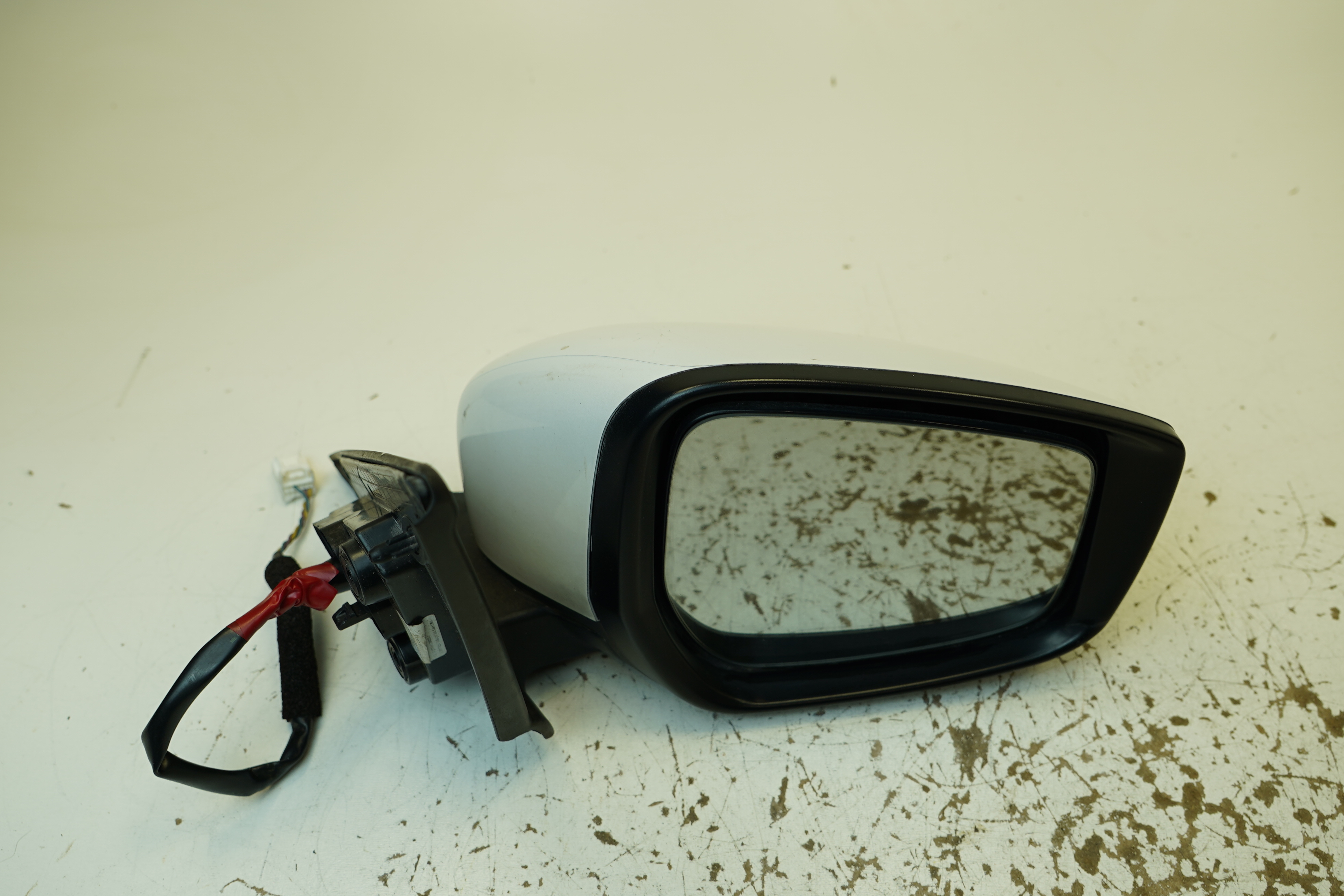 RETROVISOR DIREITO NISSAN KICKS S DIRECT 1.6 VERMELHO 2020 - 963015RA0B - 