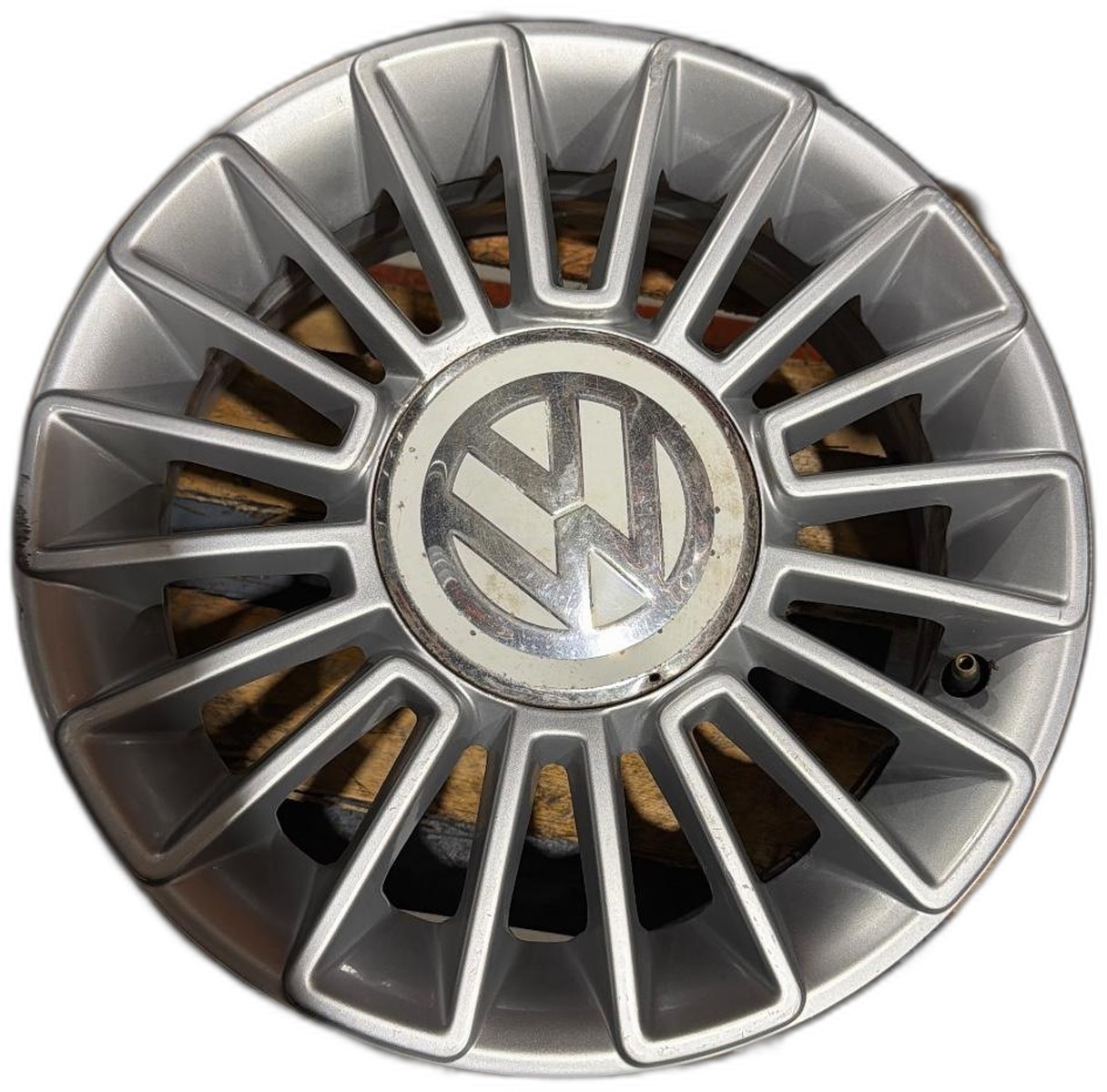 RODA LIGA LEVE ARO 14 4 FUROS CINZA NETUNO VOLKSWAGEN UP - RDR0054682TE - 