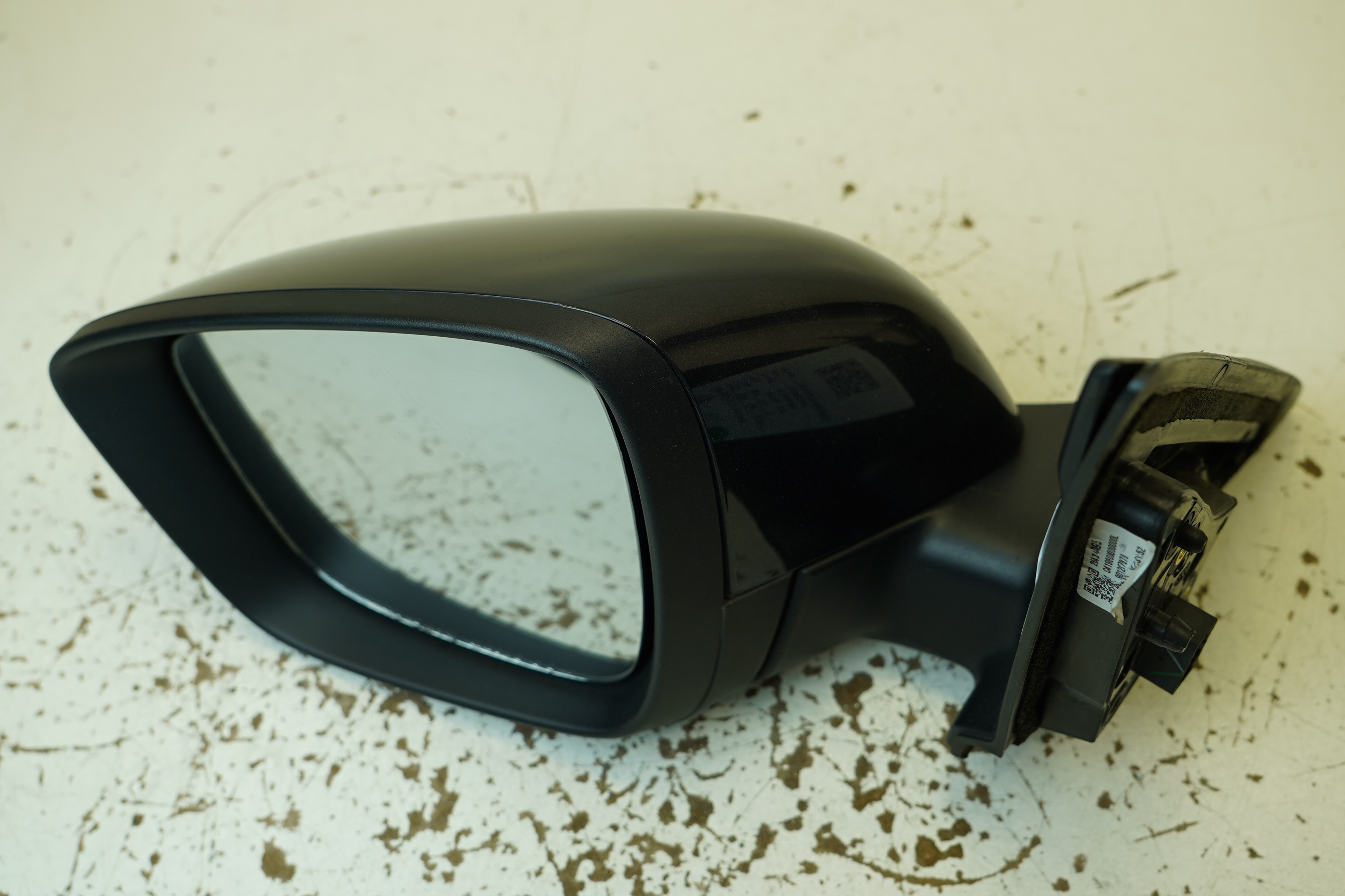 Espelho retrovisor externo - 26345469 - Tracker C