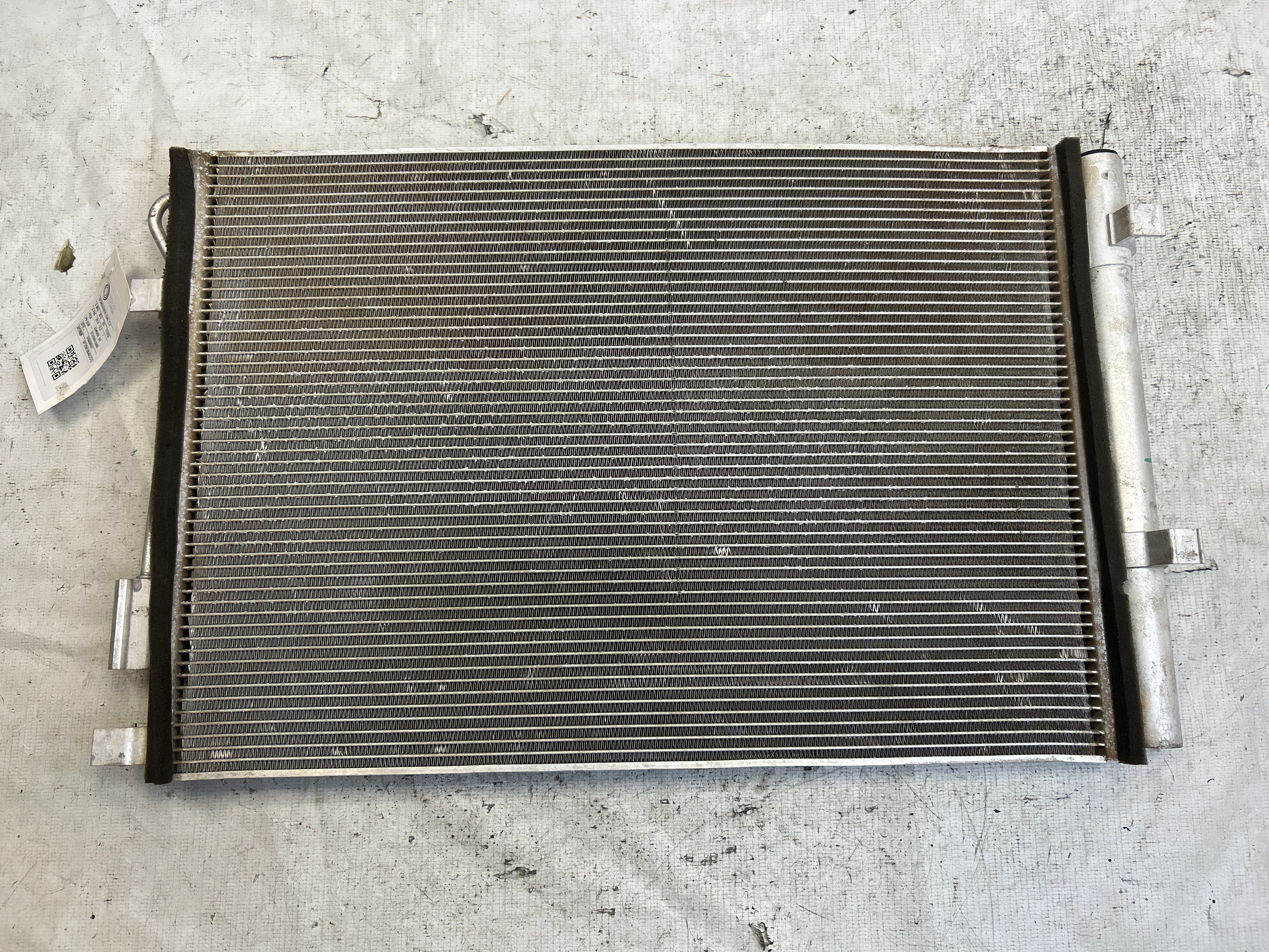 CONDENSADOR AR-CONDICIONADO HYUNDAI HB20 COMF.PLUS 1.0 13/14 - 976061S000 - 