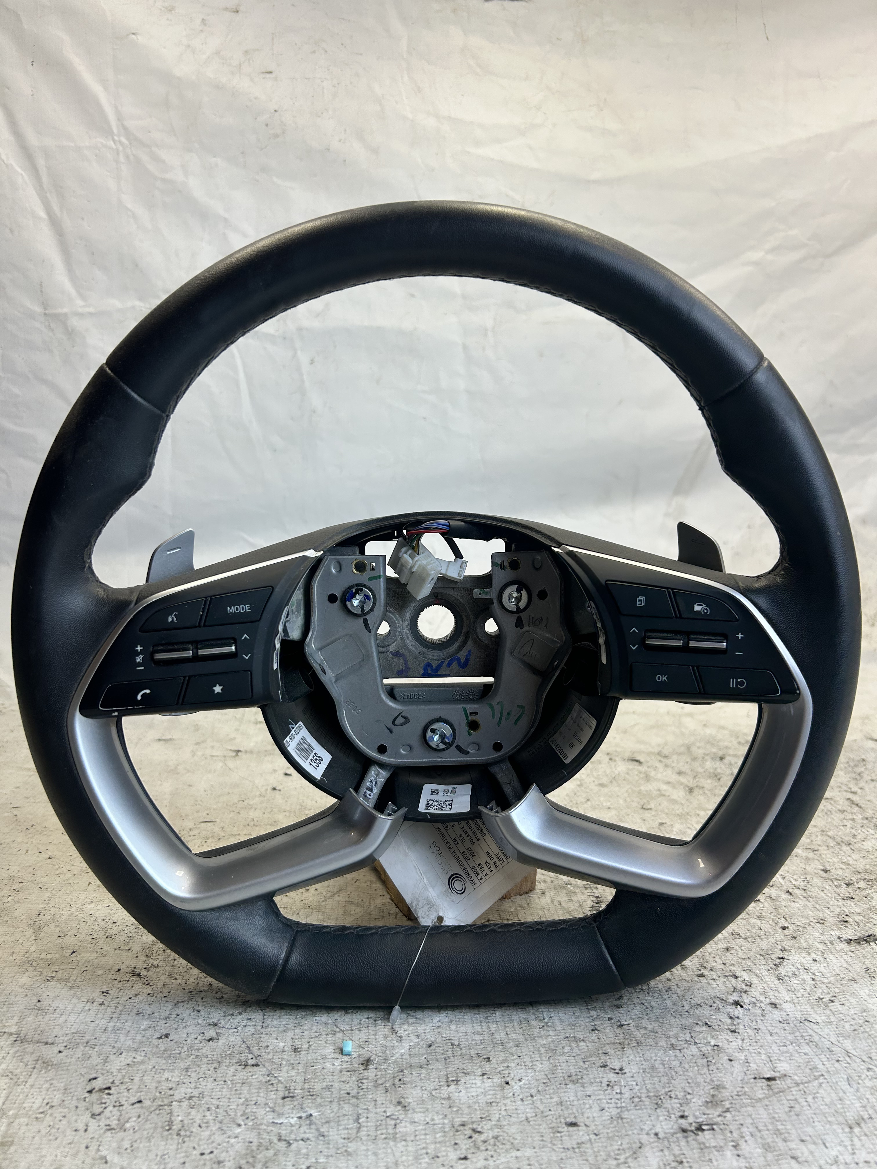 VOLANTE MOTORISTA HYUNDAI CRETA PLATINUM 1.0 FLEX 2023 - 56100BX230NNB - 