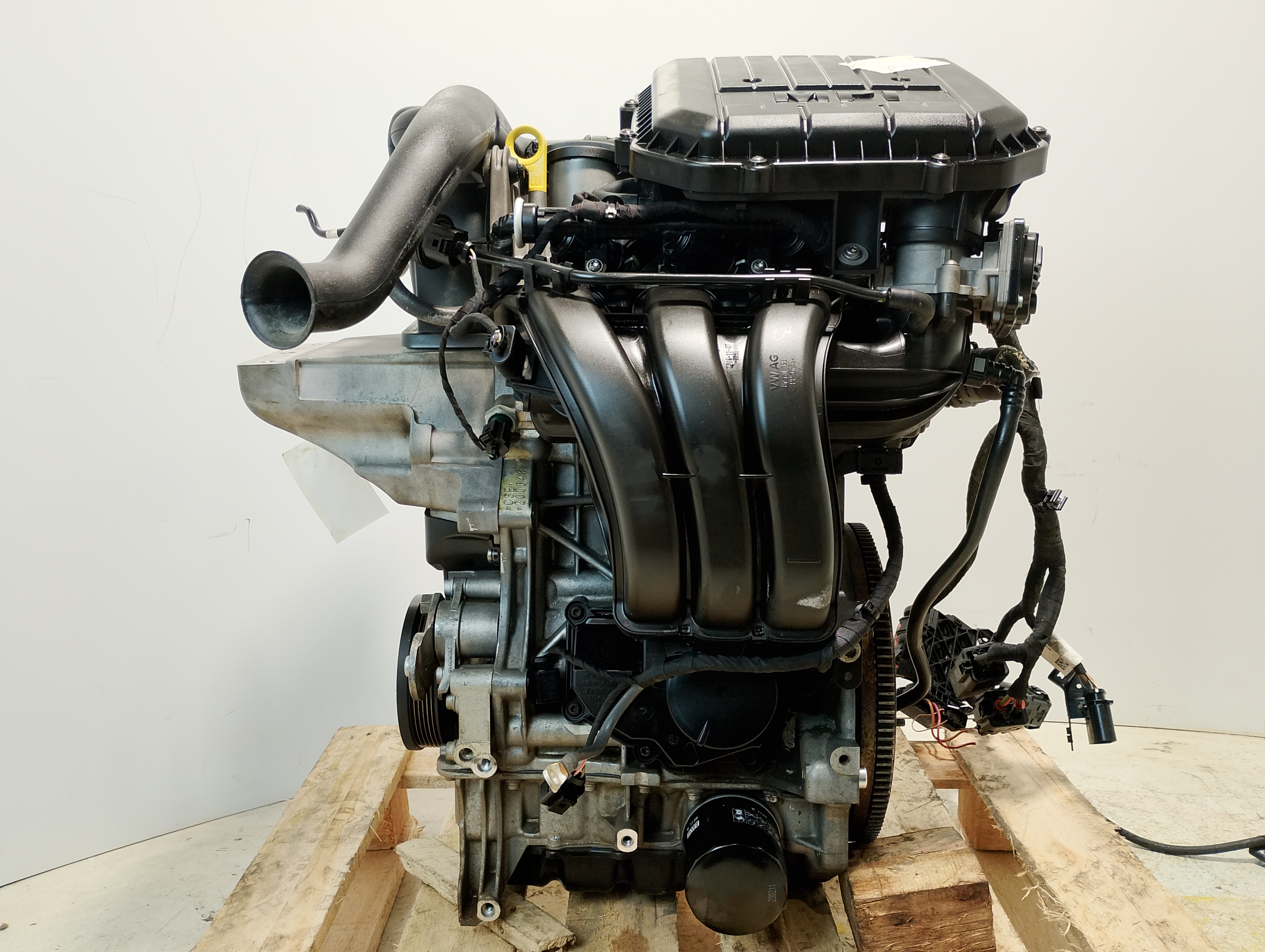MOTOR COMPLETO VOLKSWAGEN FOX COMFORTLINE 1.0 12V 2016/17 - 04C100031T - 