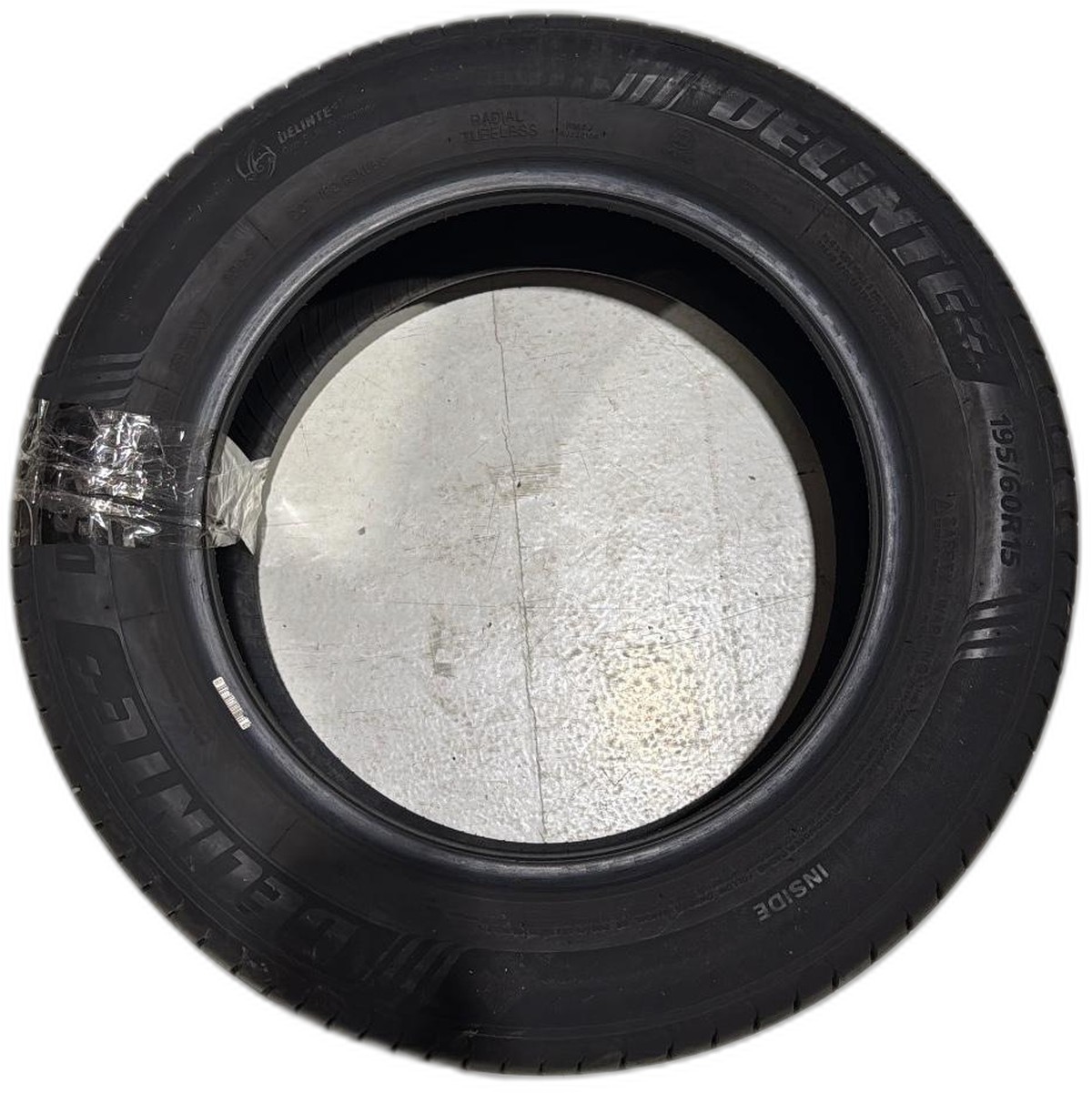 PNEU 195/60 R15 88V DELINTE - STT6919560R1588VDD - 