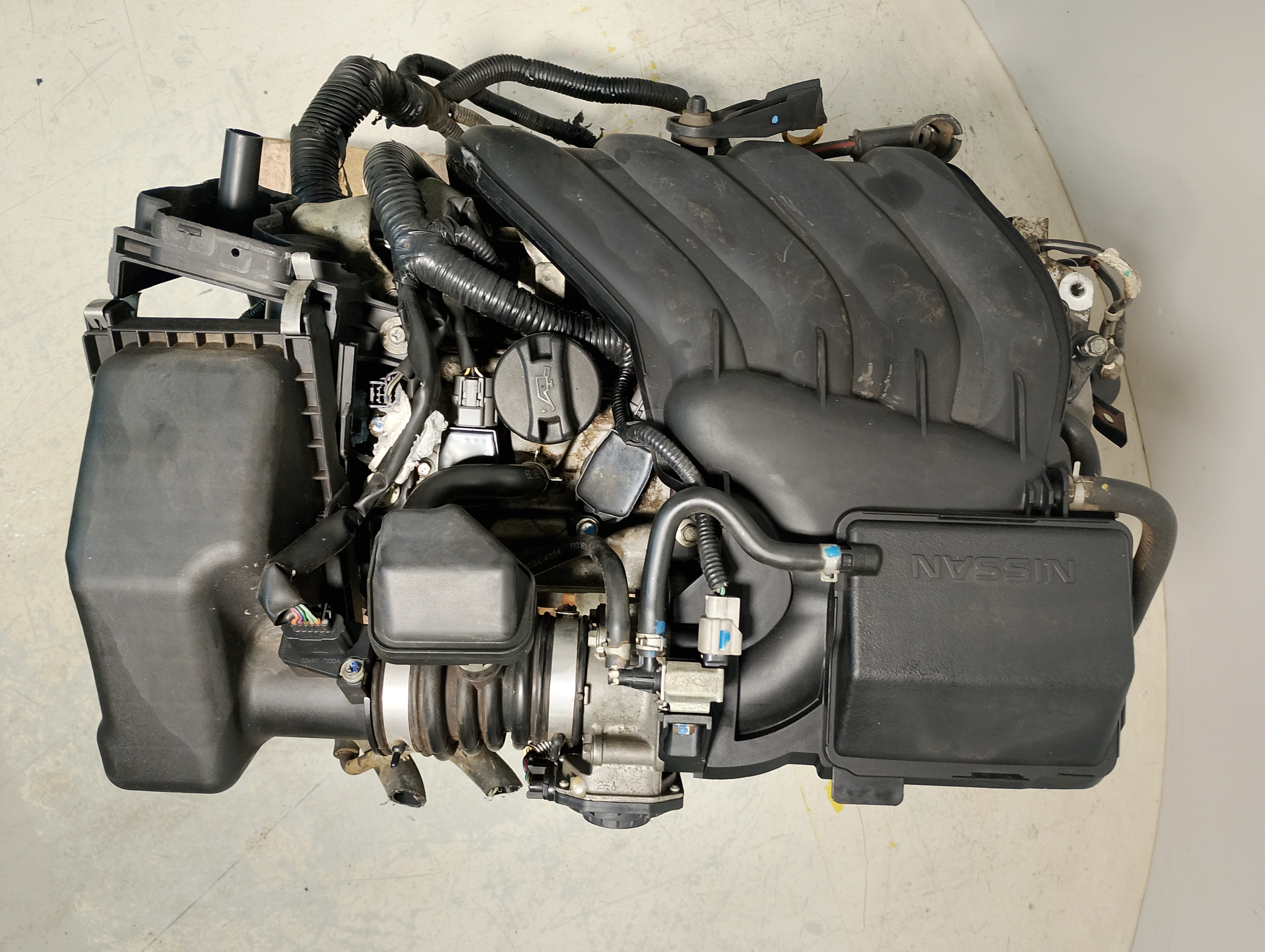 MOTOR COMPLETO NISSAN VERSA UNIQUE 1.6 16V FLEX 2016 - 101023HU0A - 