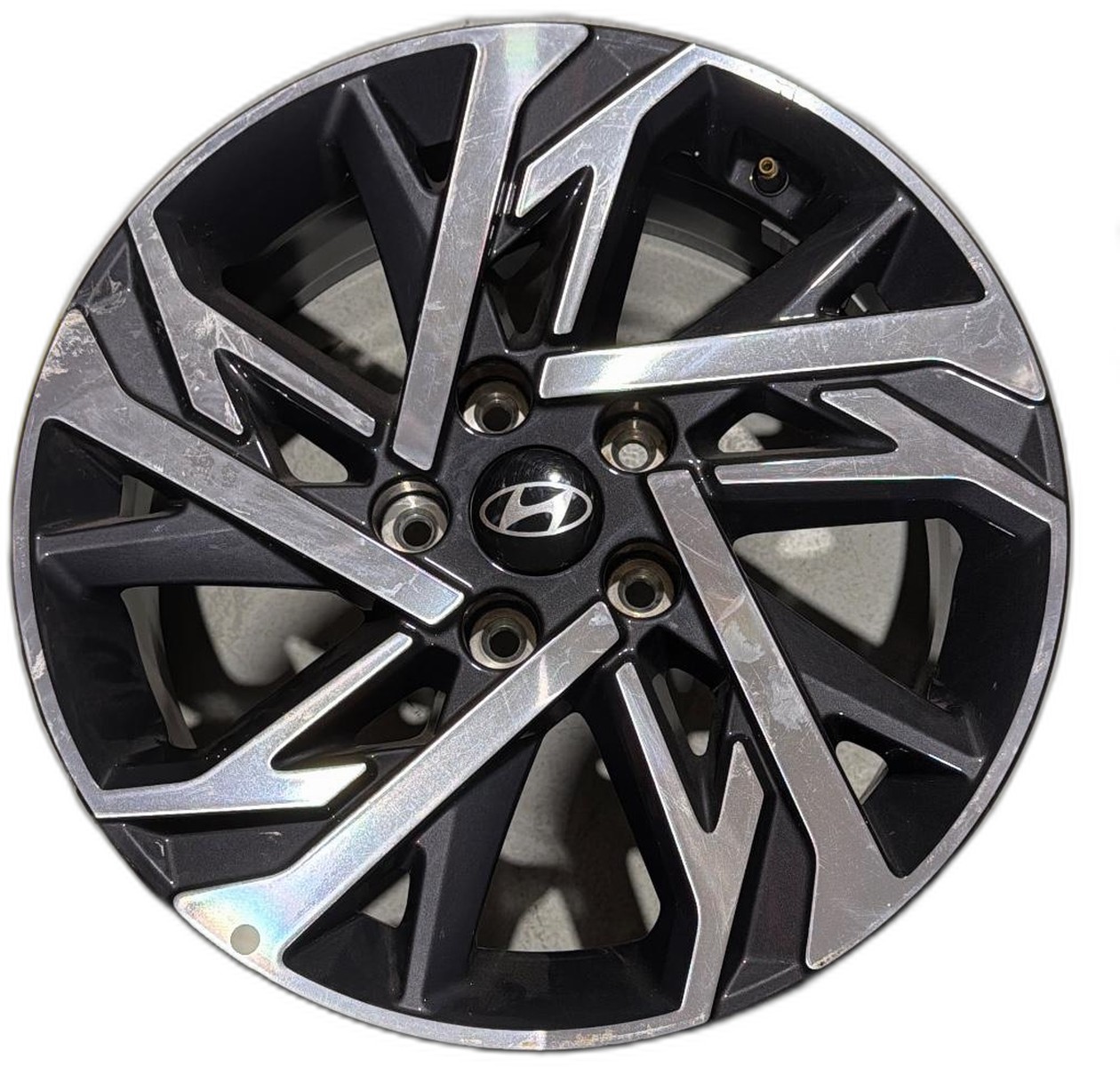 RODA LIGA LEVE ARO 17 5 FUROS DIAMANTADA HYUNDAI CRETA - 52910BX200TE - 