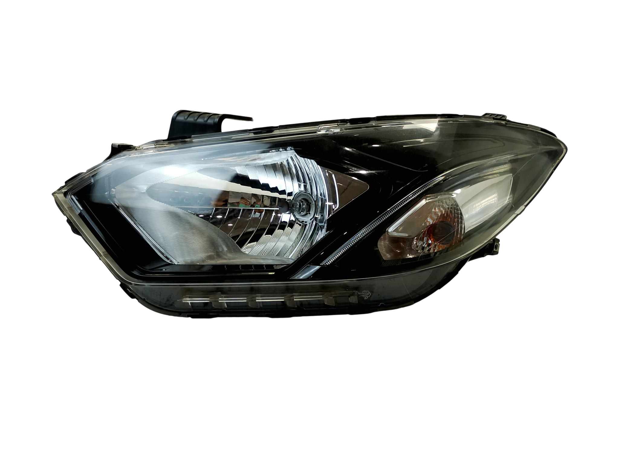FAROL DIANTEIRO DIREITO CHEVROLET ONIX HATCH ACTIV 1.4 2017/... - FD004471716 - 