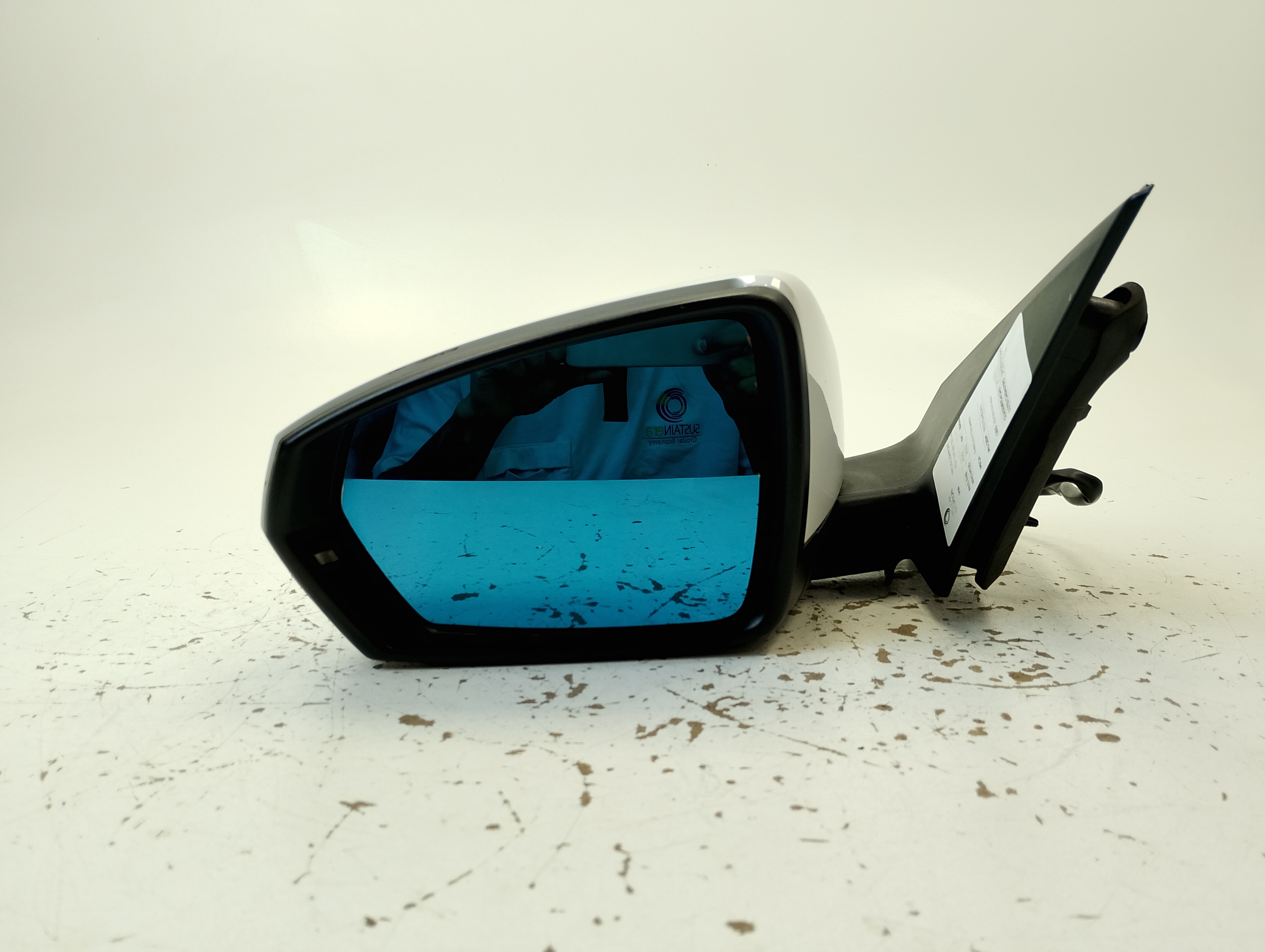 RETROVISOR ESQUERDO VOLKSWAGEN VIRTUS COMFORT. 200 TSI 2022 - RE005485243 - 