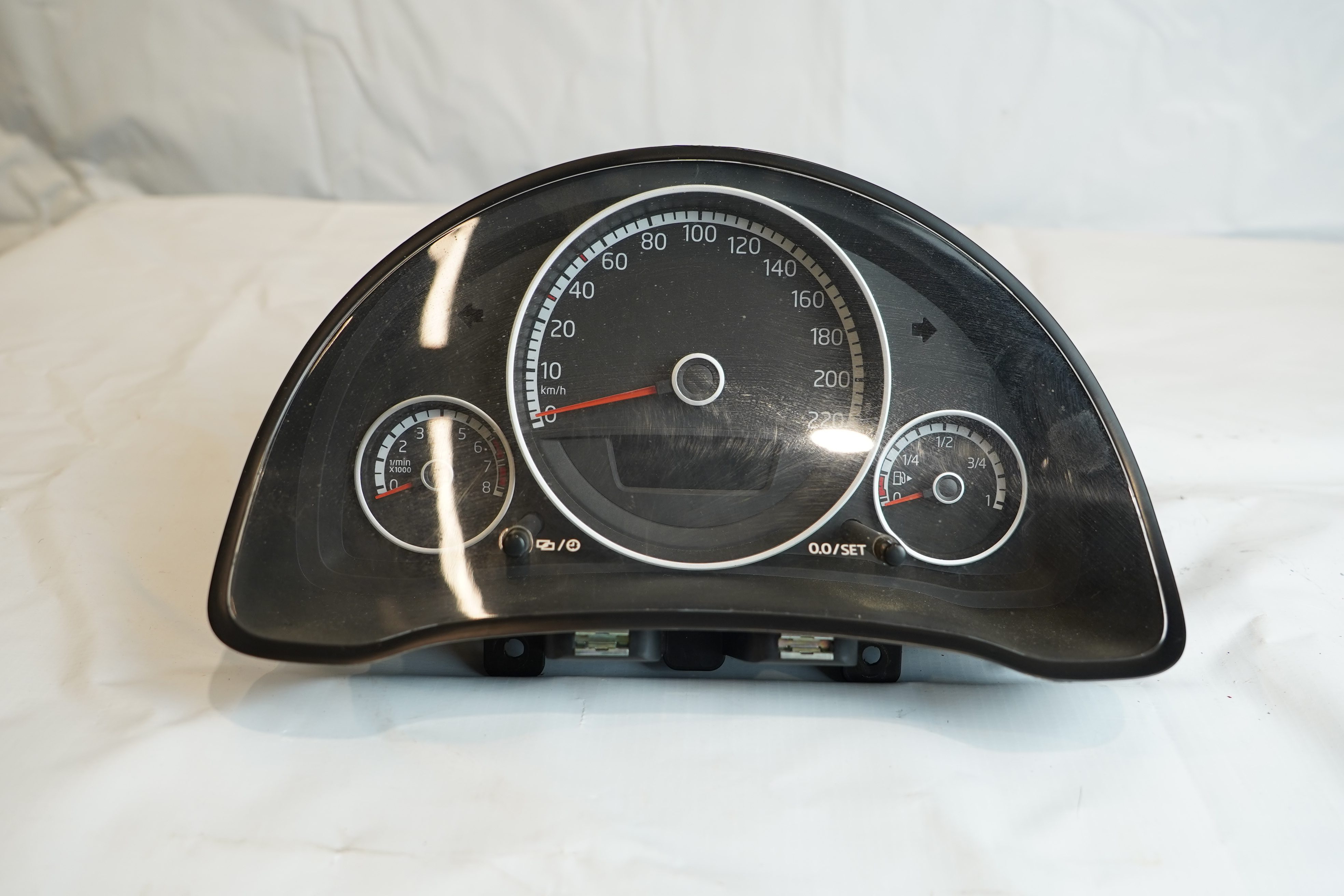 PAINEL INSTRUMENTOS VOLKSWAGEN UP CROSS 1.0 TSI 2015/2016 - 1SB920850A - 
