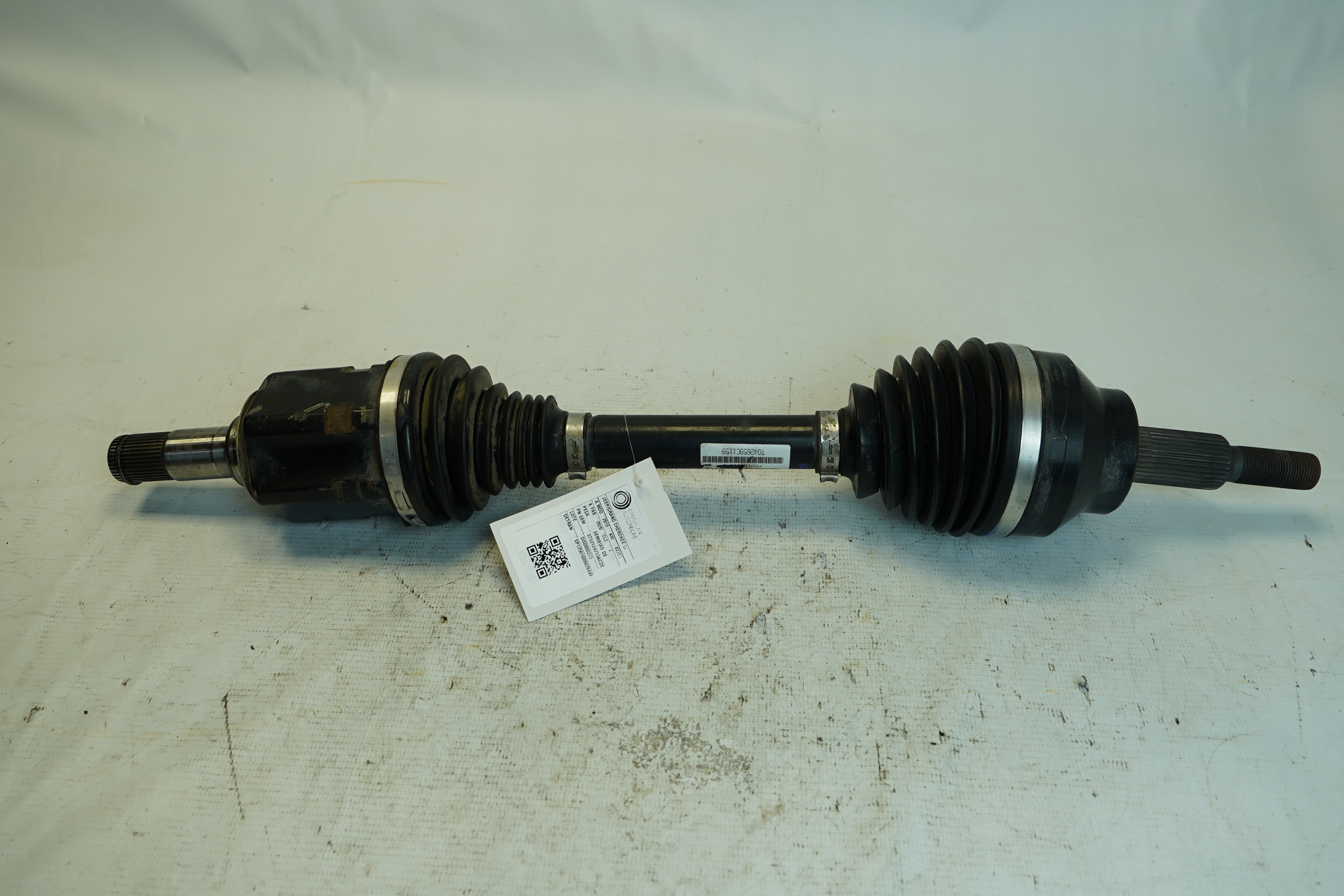 SEMI-EIXO DIANTEIRO DIREITO JEEP GRAND CHEROKEE LIMIT 19/20 - 52124712ACDD - 