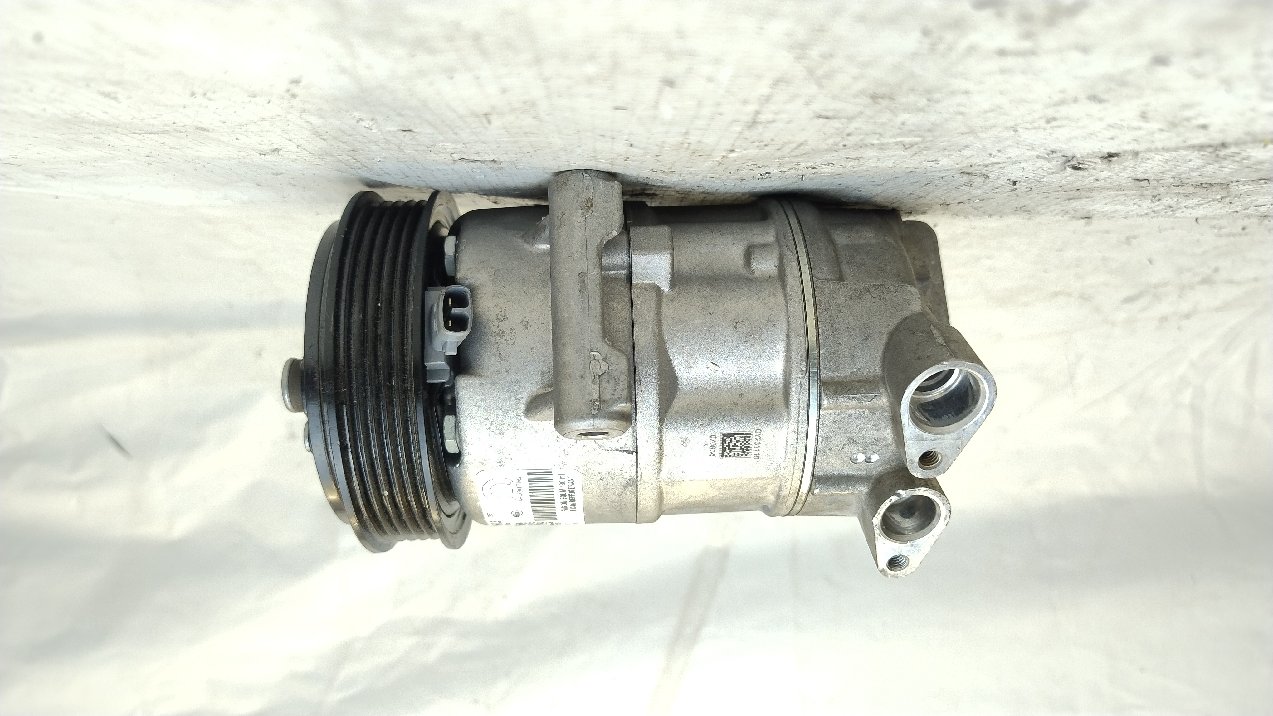COMPRESSOR A C - 52240396 - 