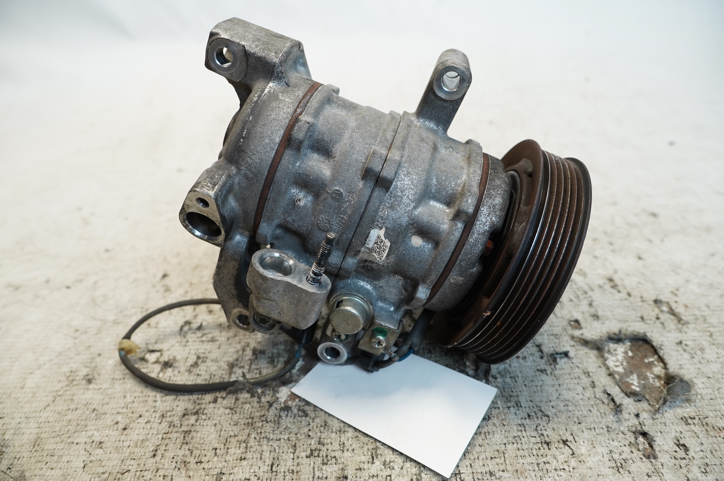 COMPRESSOR AR-CONDICIONADO HONDA HR-V TOURING 1.8 2018 - 3881051NM01 - 