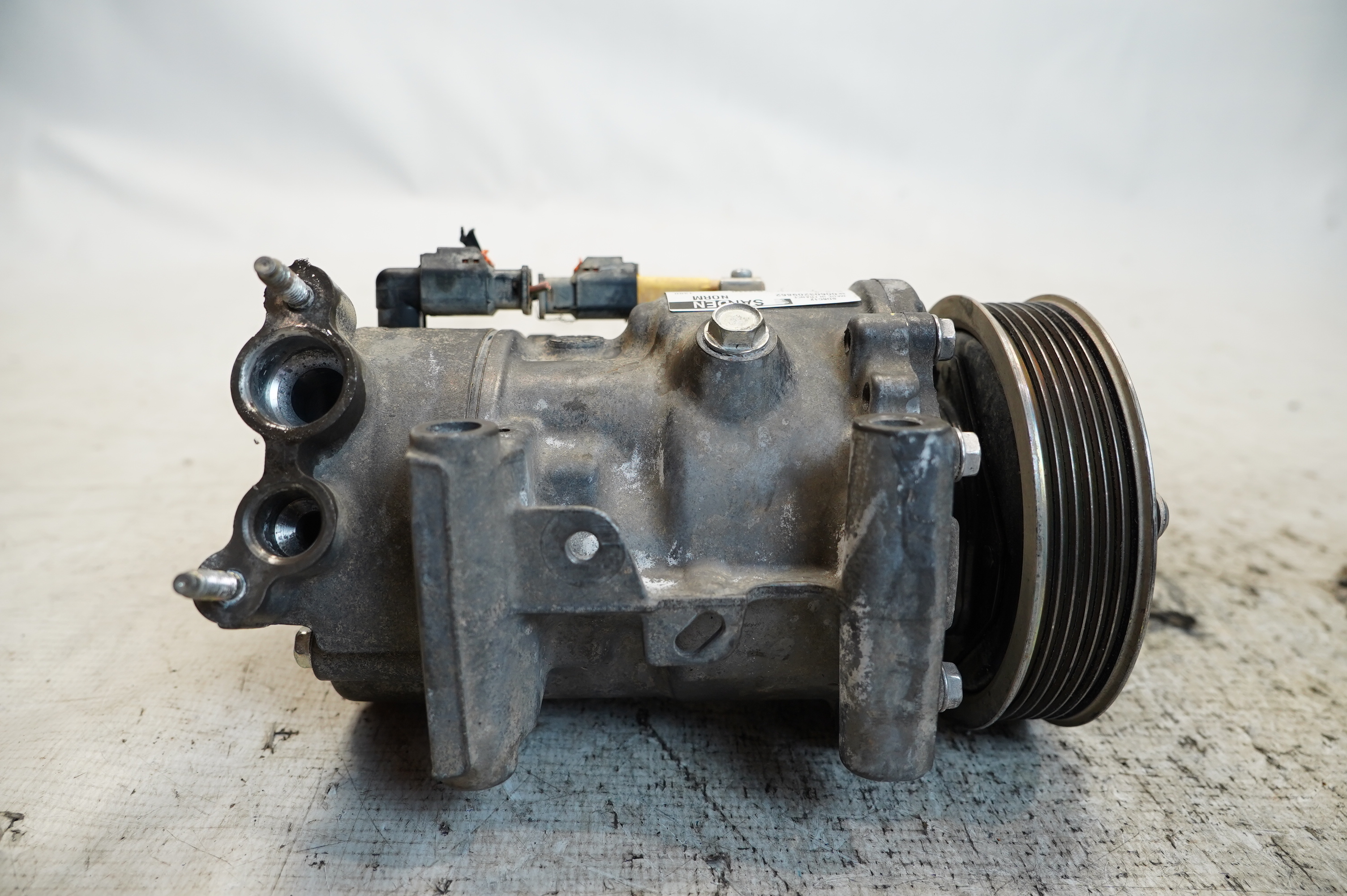COMPRESSOR AR-CONDICIONADO CITROEN C3 EXCLUSIVE 2018/19 - 9822826880 - 