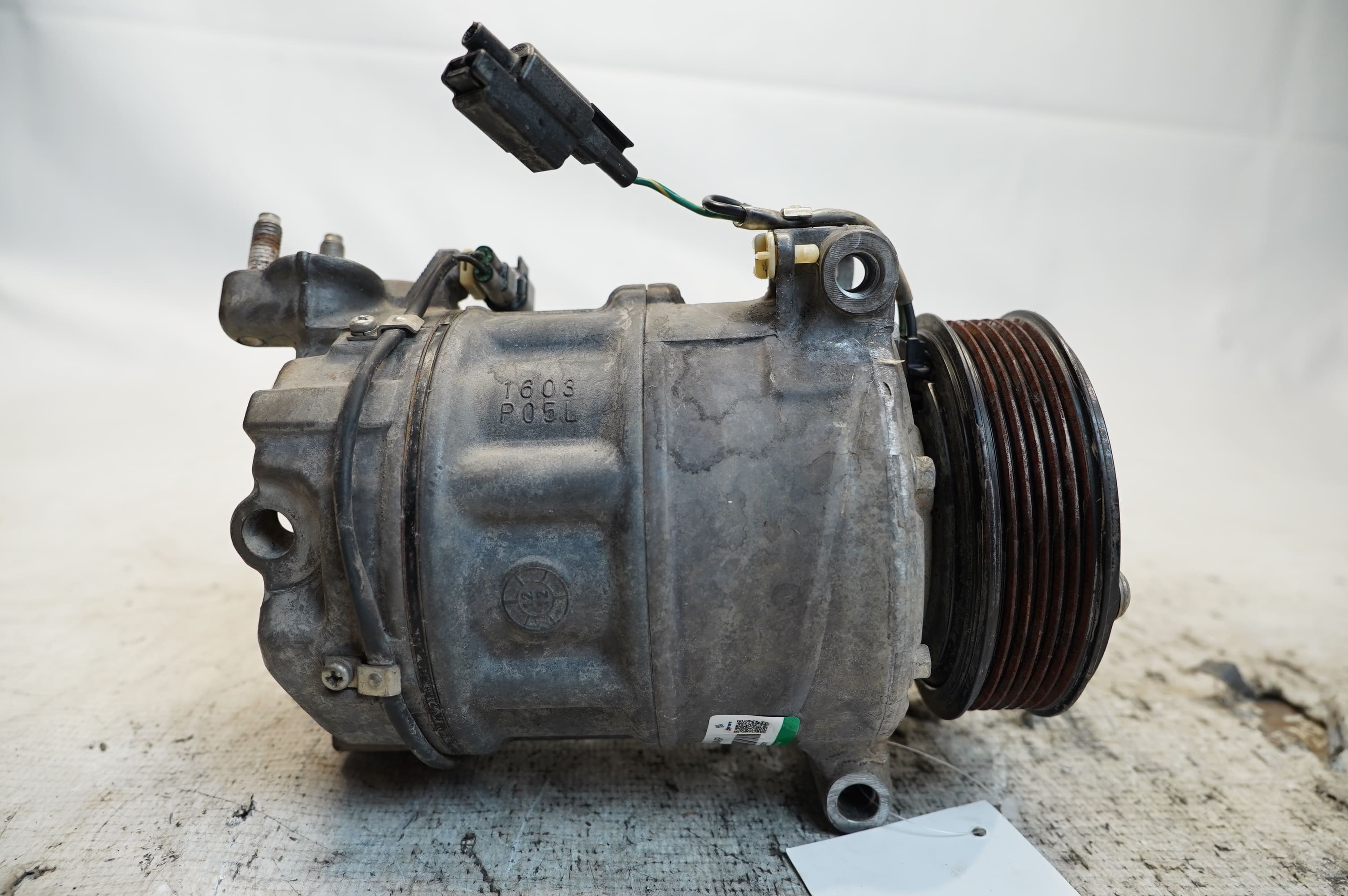 COMPRESSOR AR-COND LAND ROVER RANGE ROVER SPORT HSE 3.0 2013 - 9X2319D629DA - 