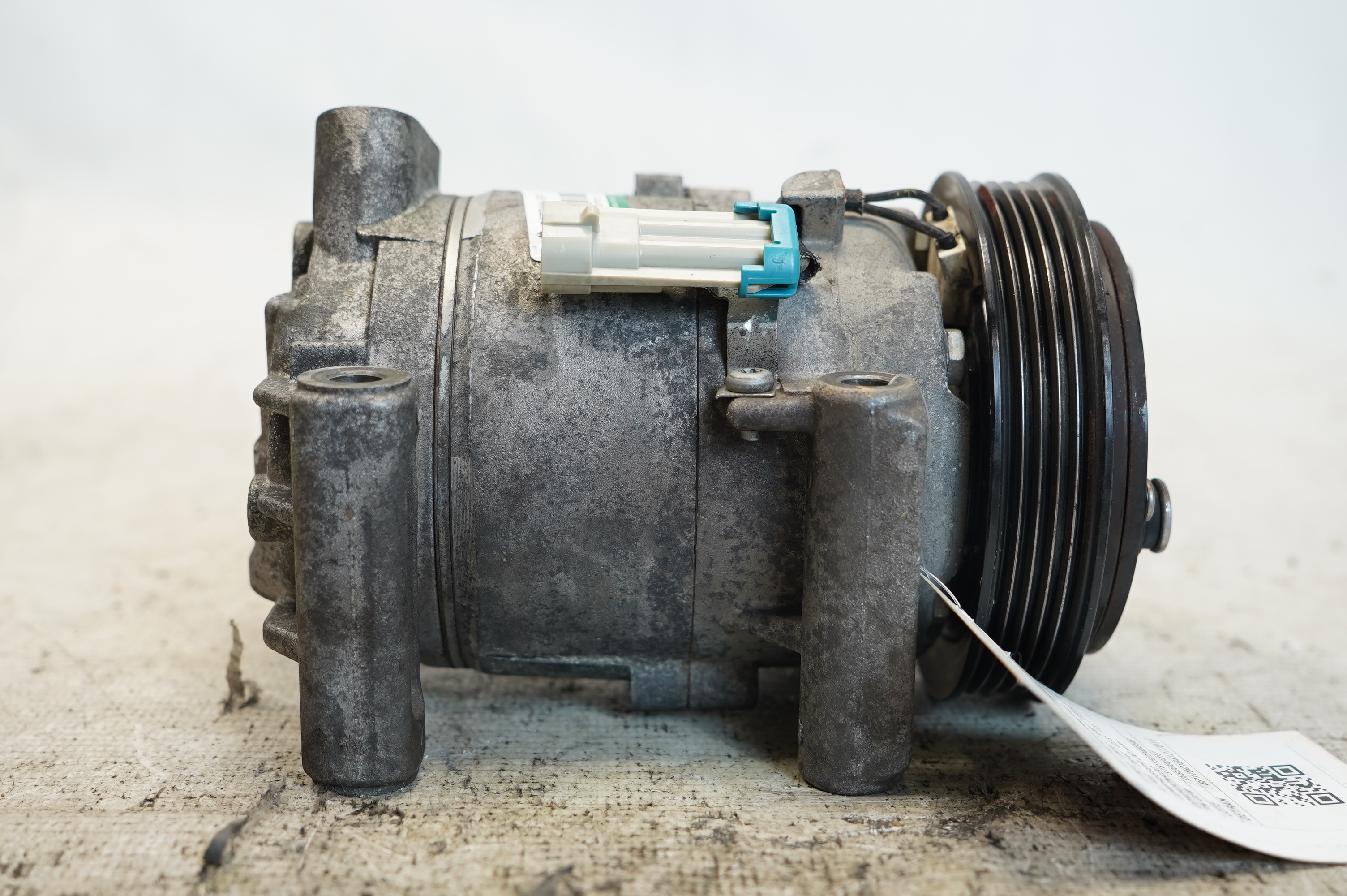 COMPRESSOR AR-CONDICIONADO FIAT PALIO ATTRACTIVE 1.4 2016 - ST52240398 - 
