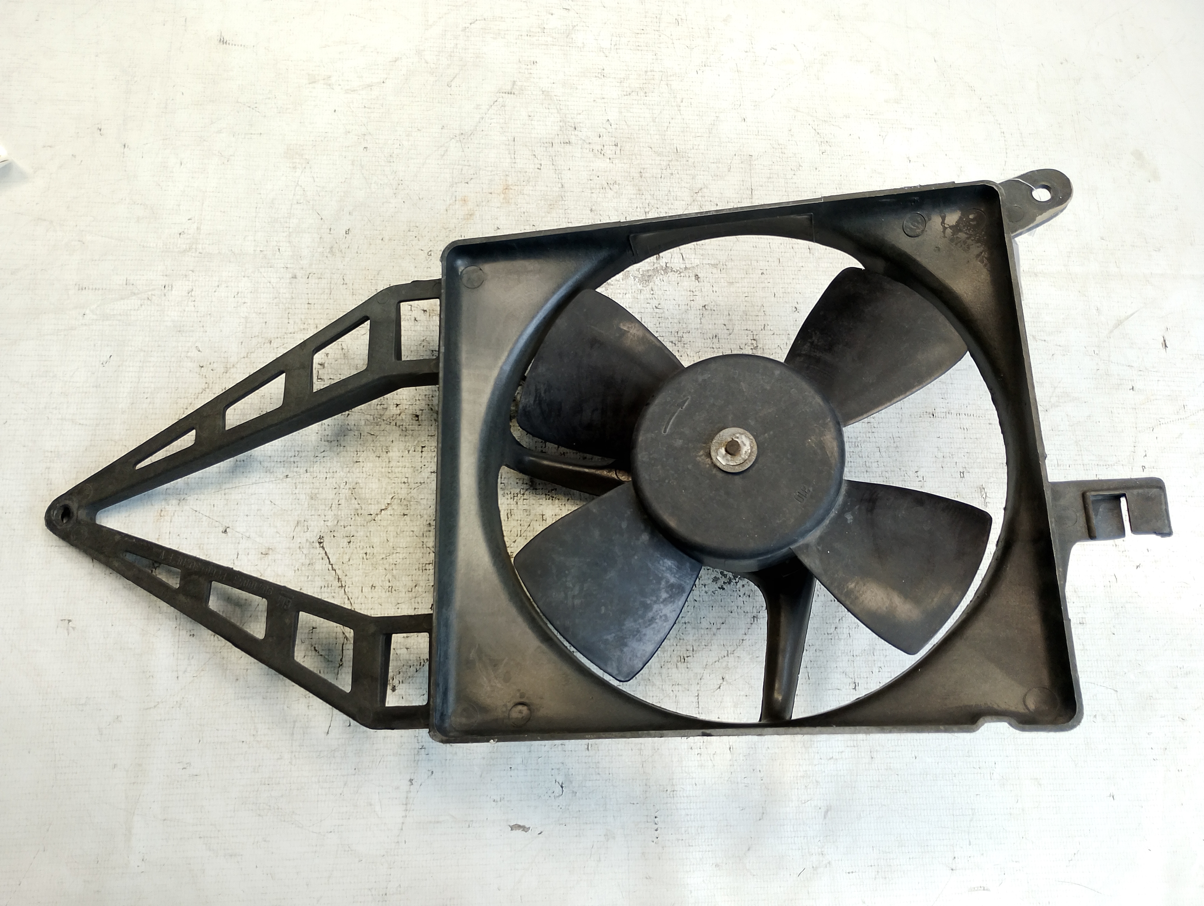 ELETROVENTILADOR CHEVROLET CORSA WIND 1.0 MPFI 1999 - 93225350 - 