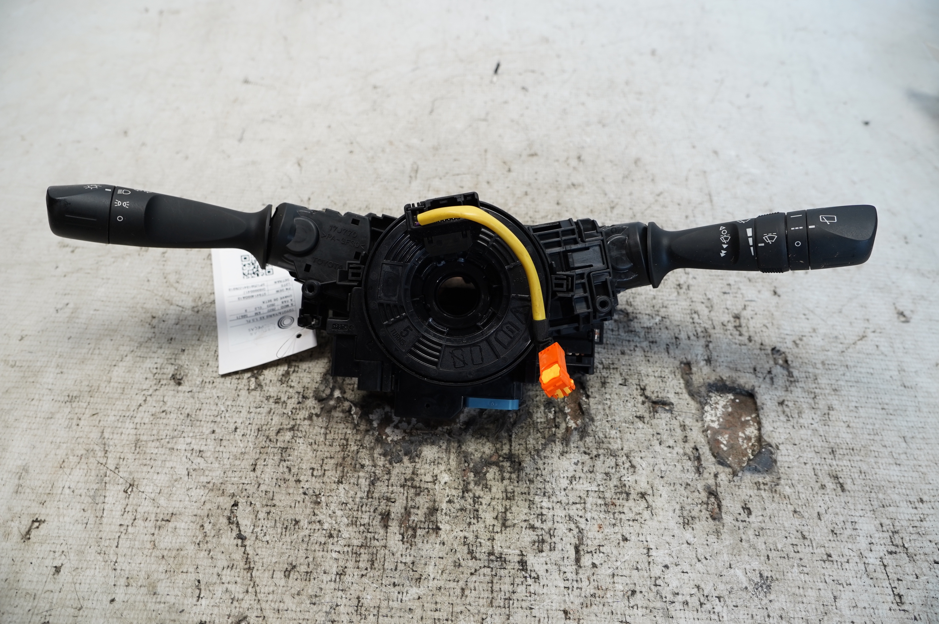 ALAVANCA COMANDO CHAVE SETA TOYOTA YARIS XL LIVE 1.3 2020/21 - 841400DA10 - 