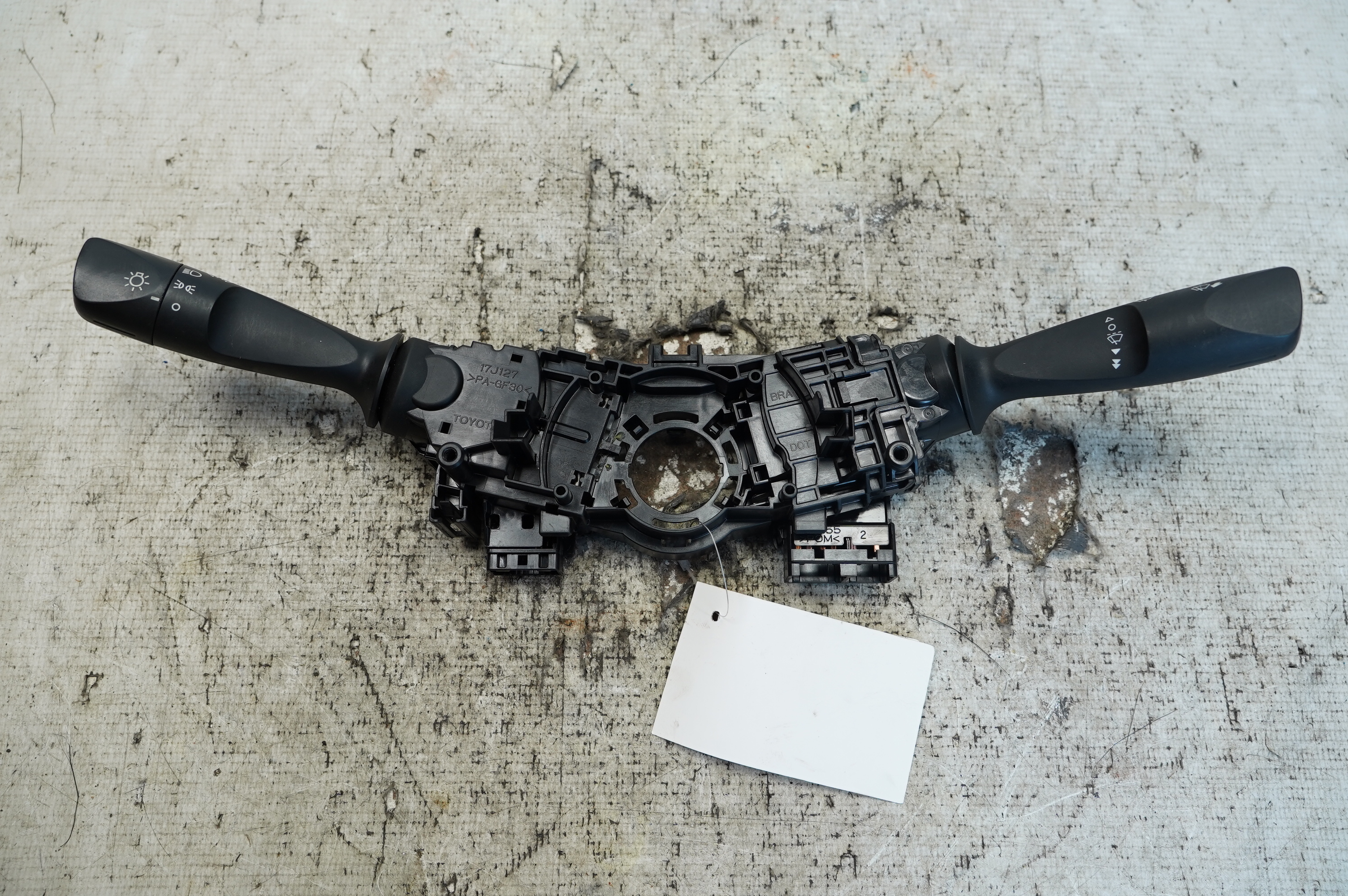 ALAVANCA COMANDO CHAVE SETA TOYOTA COROLLA GLI 1.8 FLX 16/17 - 8414002B50 - 