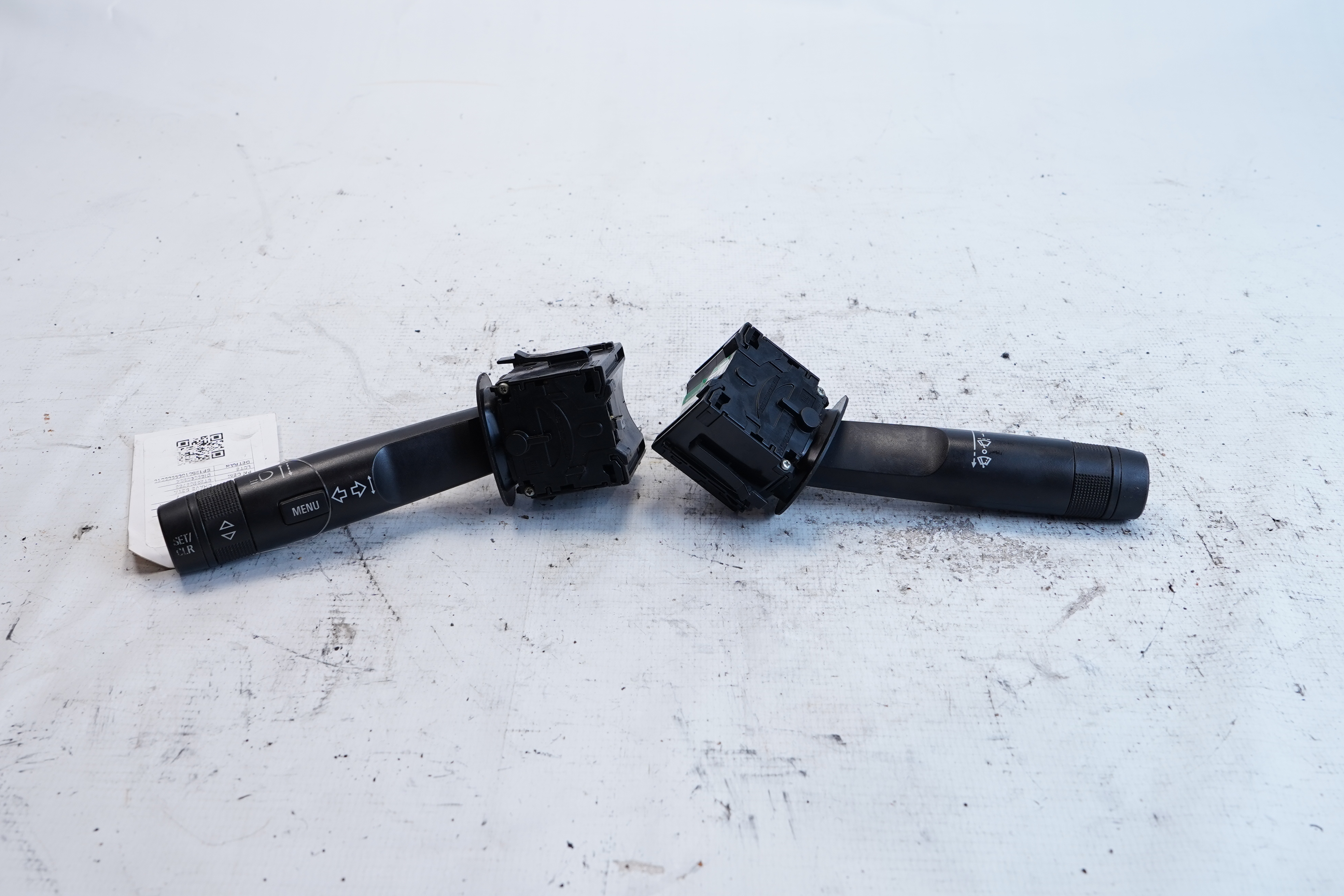 ALAVANCA COMANDO CHAVE SETA CHEVROLET PRISMA LT 1.4 8V 13/14 - 23209755 - 