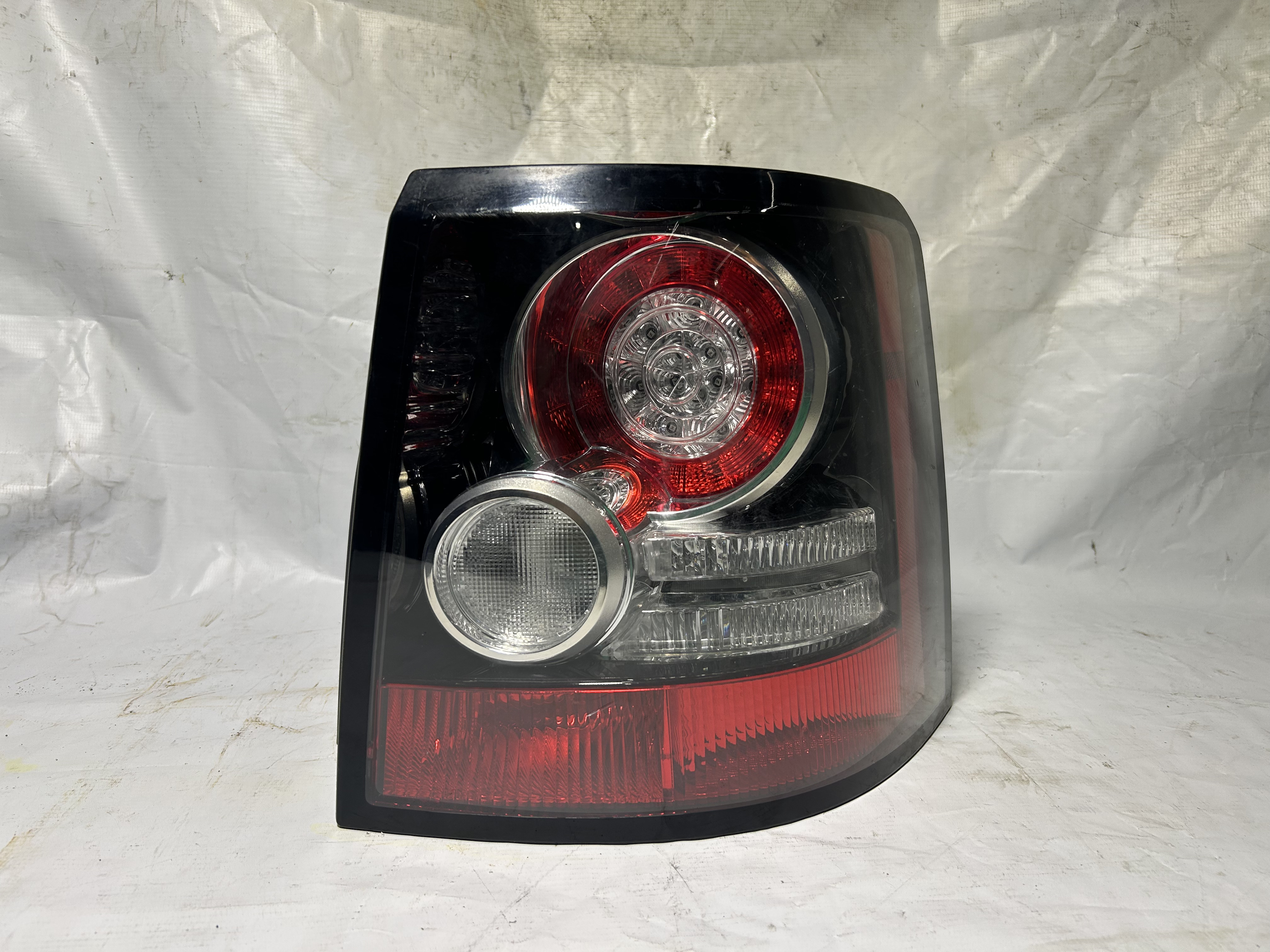 LANTERNA TRASEIRA DIREITA RANGE ROVER SPORT HSE 3.0 2013 - LANTD0330620 - 