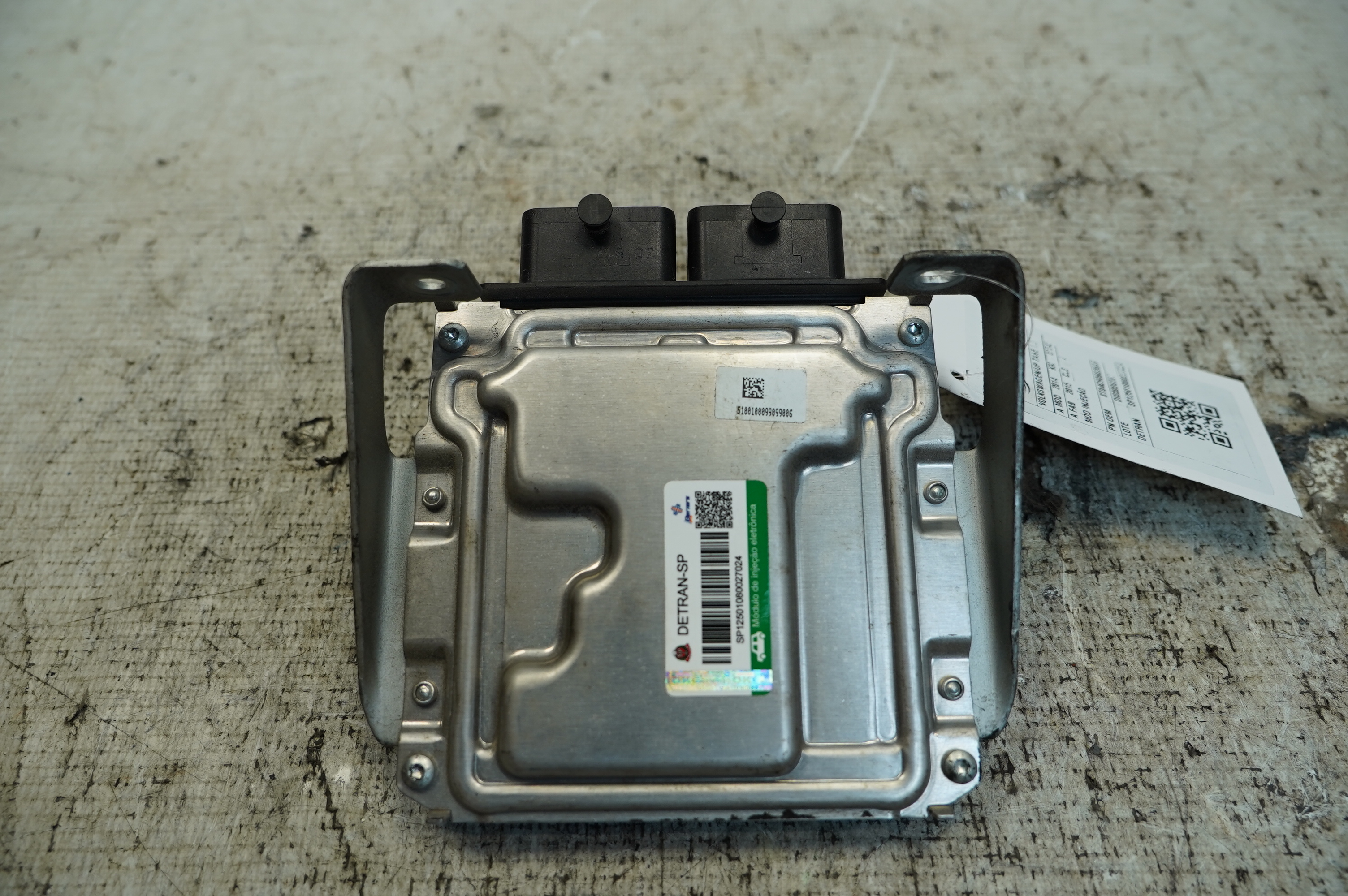 MÓDULO INJEÇÃO VOLKSWAGEN UP TAKE 1.0 T. FLEX 2014/2015 - 04C906020AF - 