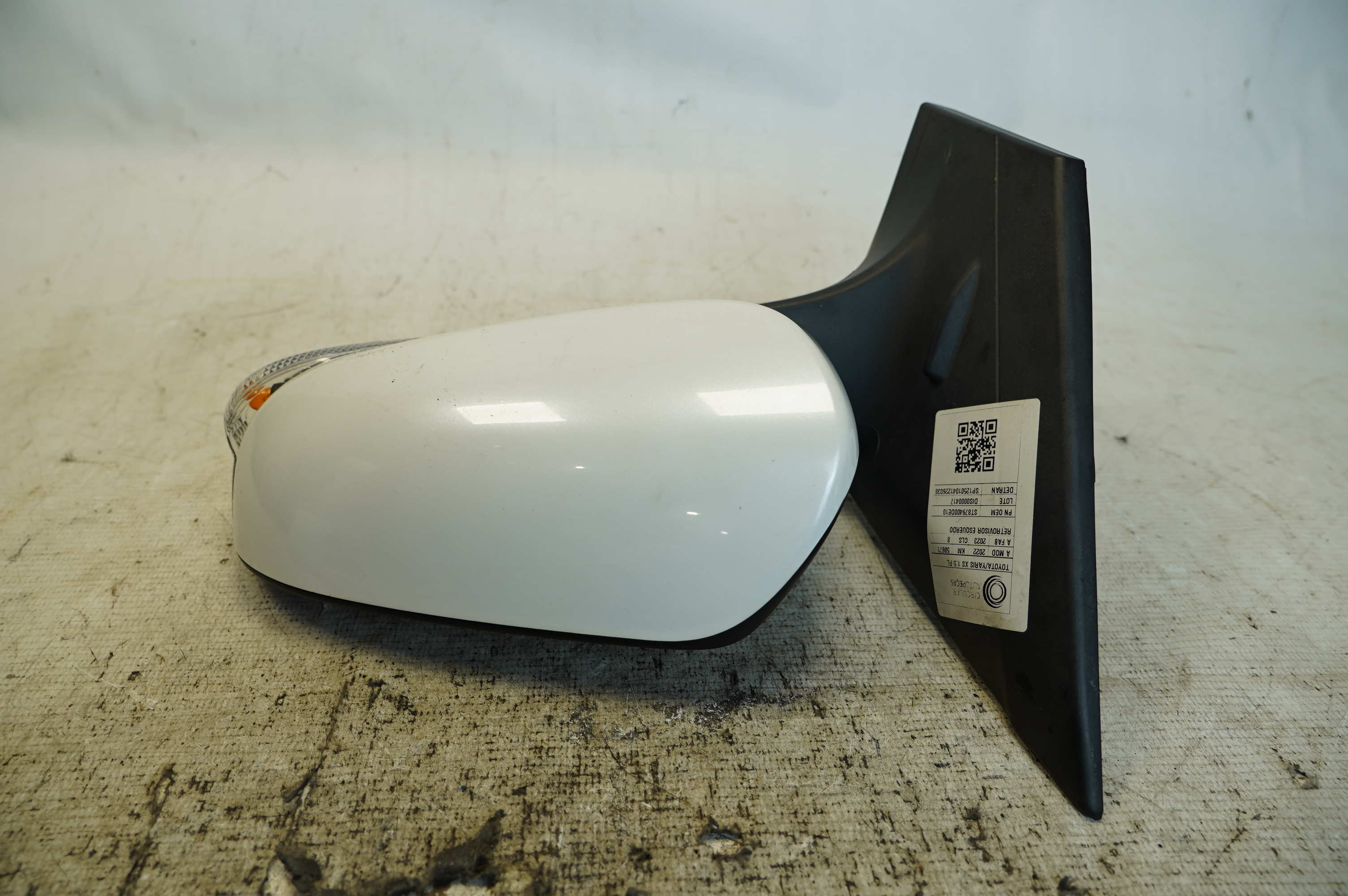 RETROVISOR ESQUERDO TOYOTA YARIS XS 1.5 FLEX 16V 2022/2023 - 879400DE10 - 