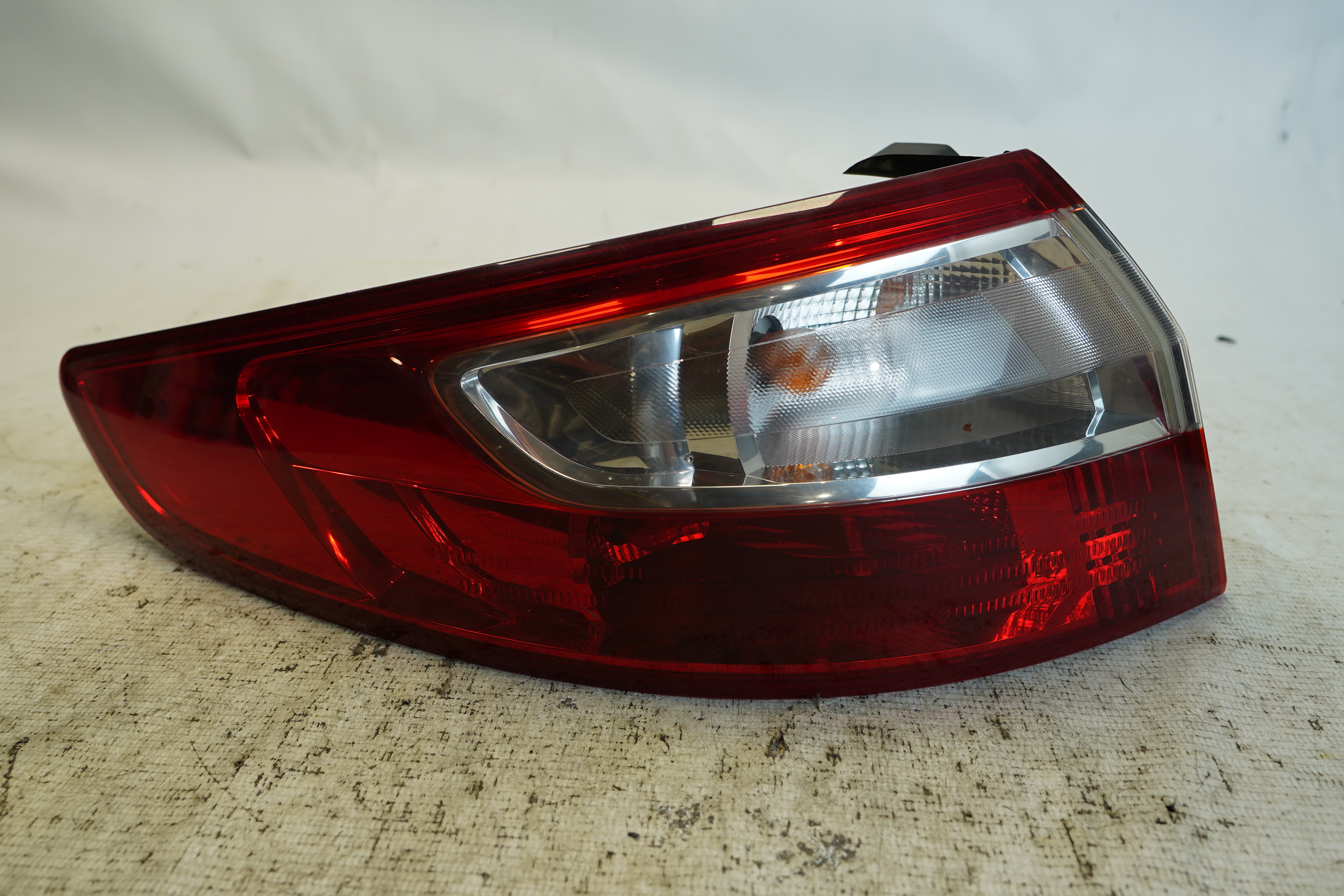 APARELHO ELETRICO (CAIXAS LUZES COMBI - 265502140R - 
