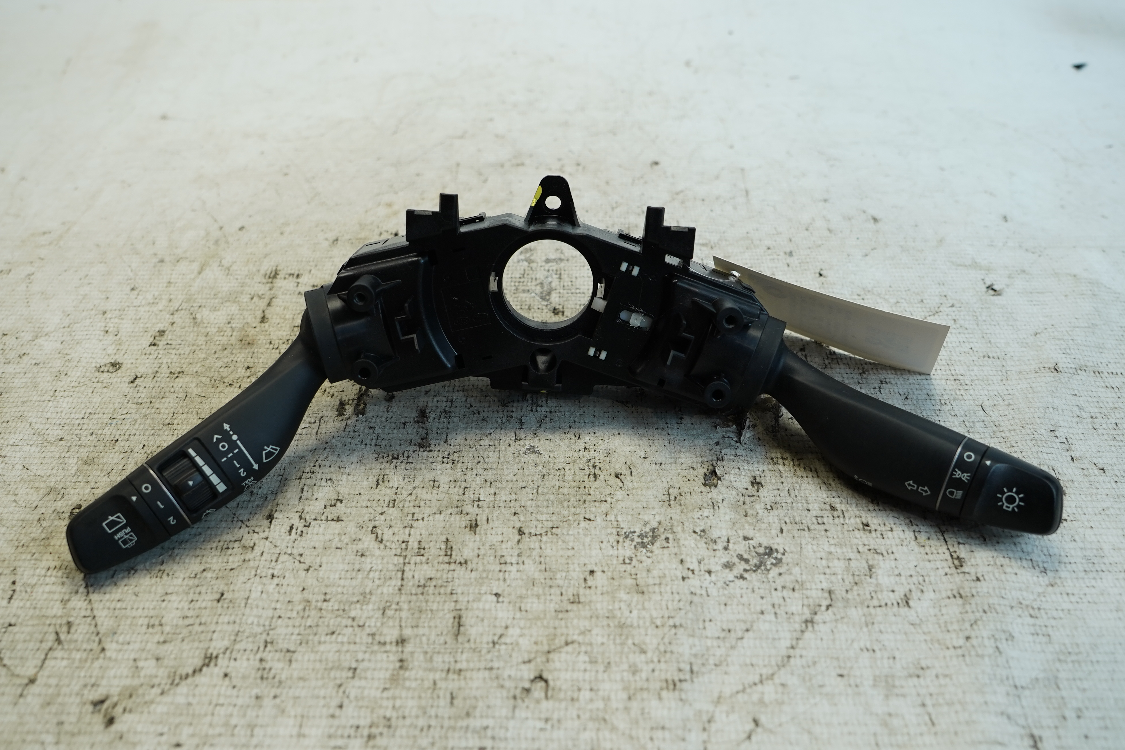 ALAVANCA COMANDO CHAVE SETA HYUNDAI CRETA ATTITUDE 1.6 18/19 - 93403M4050 - 