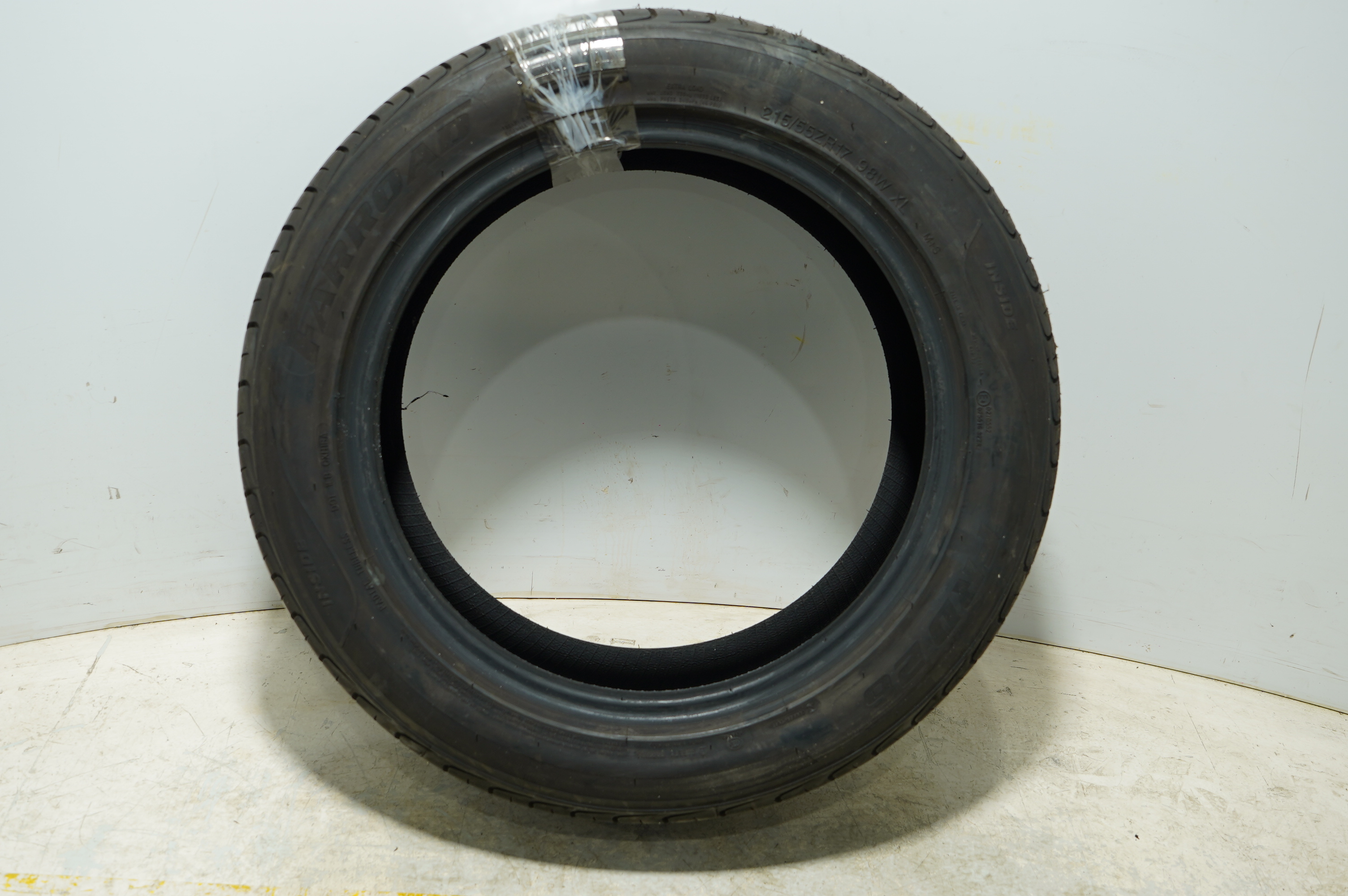 PNEU 215/55Z R17 98W XL FARROAD FRD 26 - 3721555R1798WDD - 