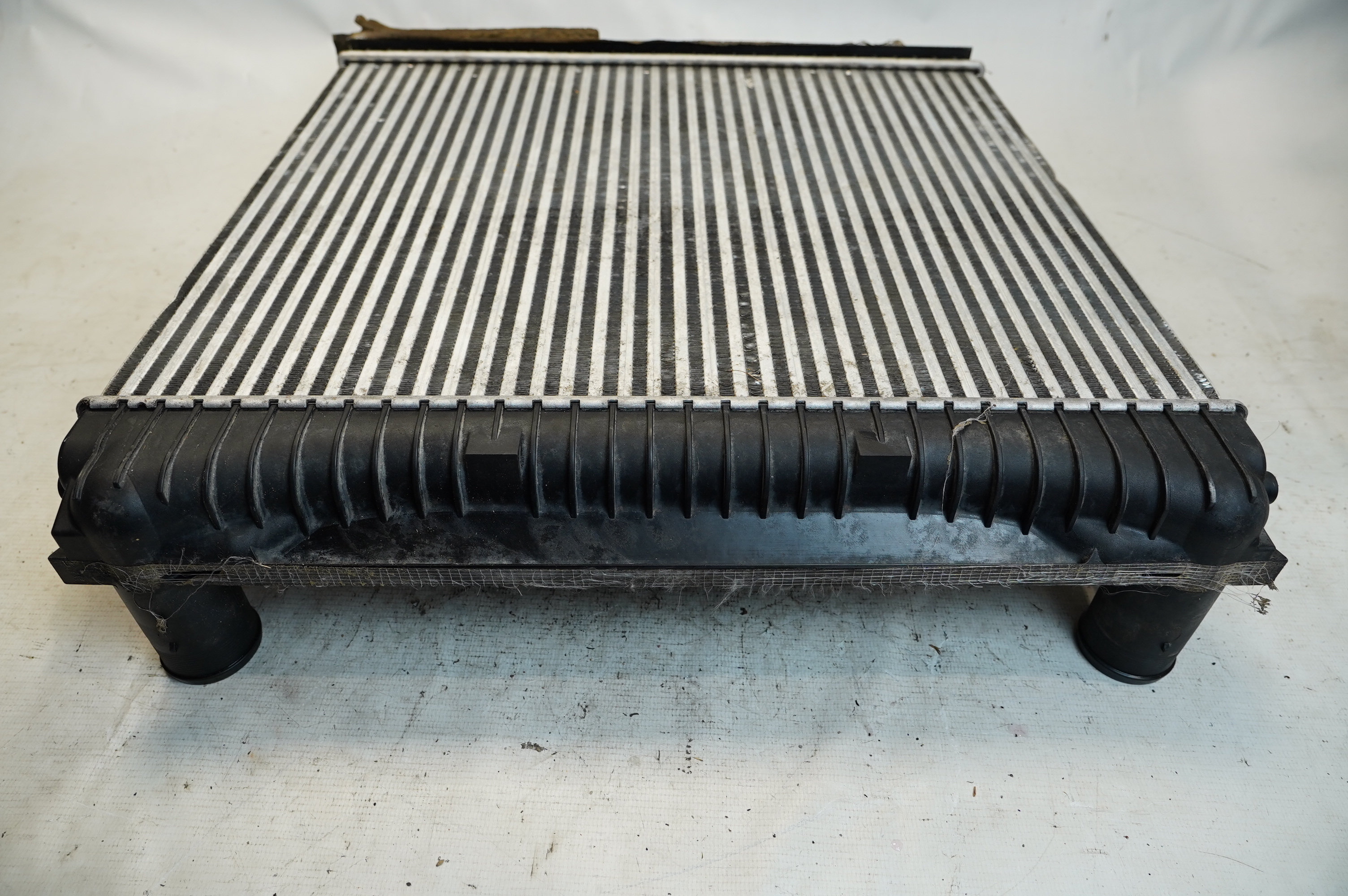 RADIADOR INTERCOOLER LAND ROVER RANGE ROVER SPORT 3.0 2013 - AH328T000CJ - 