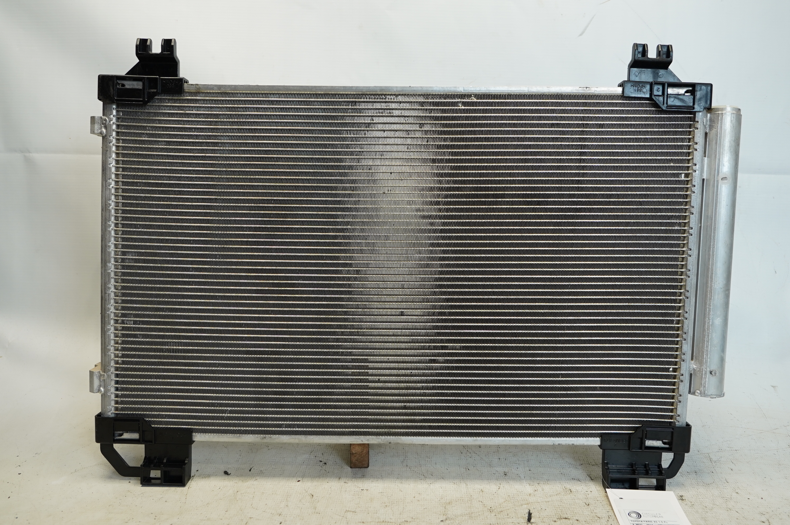 CONDENSADOR AR-CONDICIONADO TOYOTA YARIS XS 1.5 FLEX 2023 - 884600D470 - 