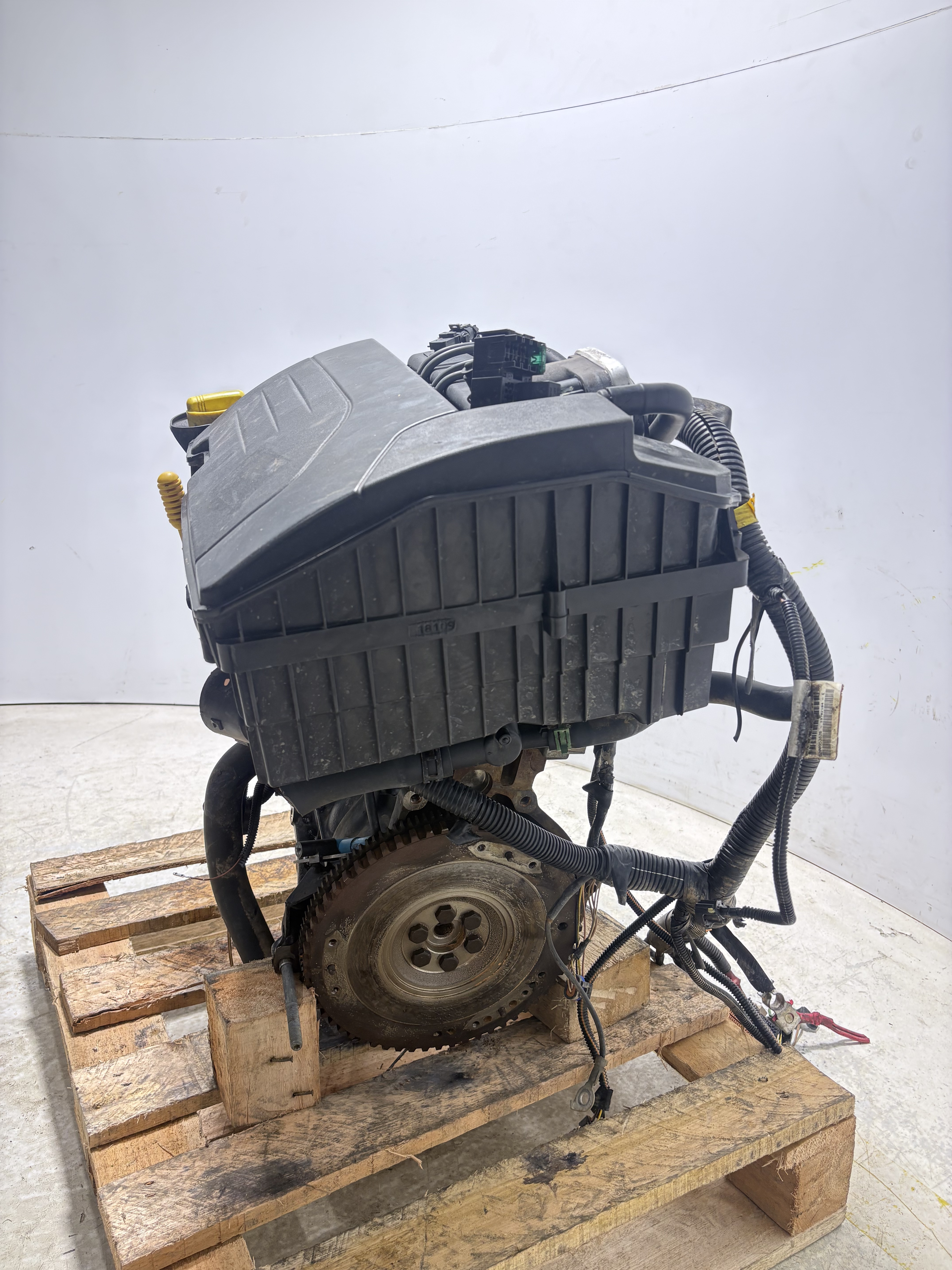 MOTOR COMPLETO RENAULT CLIO CAMPUS HI-FLEX 1.0 2009/2010 - 7701477006 - 