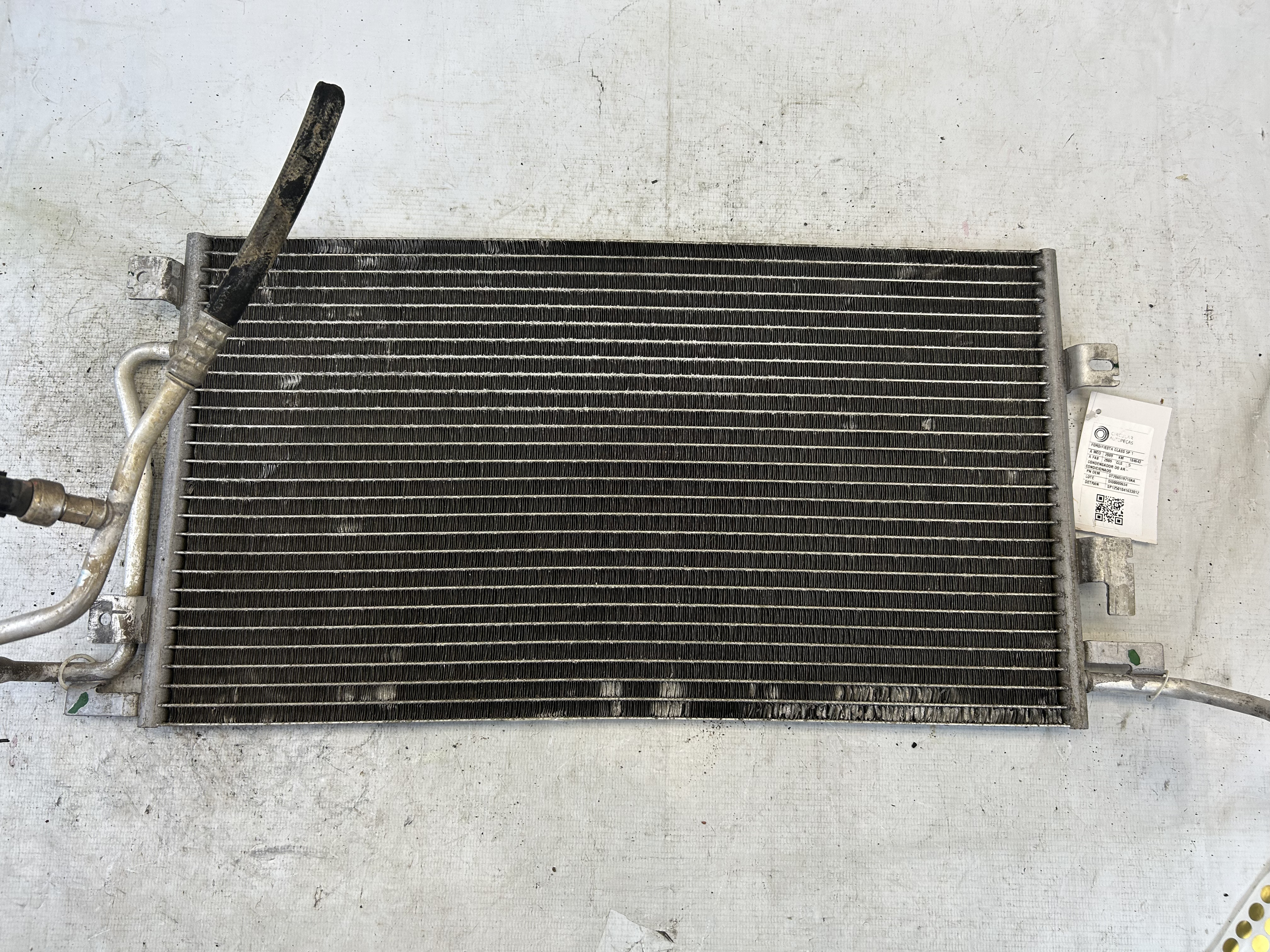 CONDENSADOR AR-CONDICIONADO FORD FIESTA FLEX/CLASS 2009 - 2S6519710AA - 