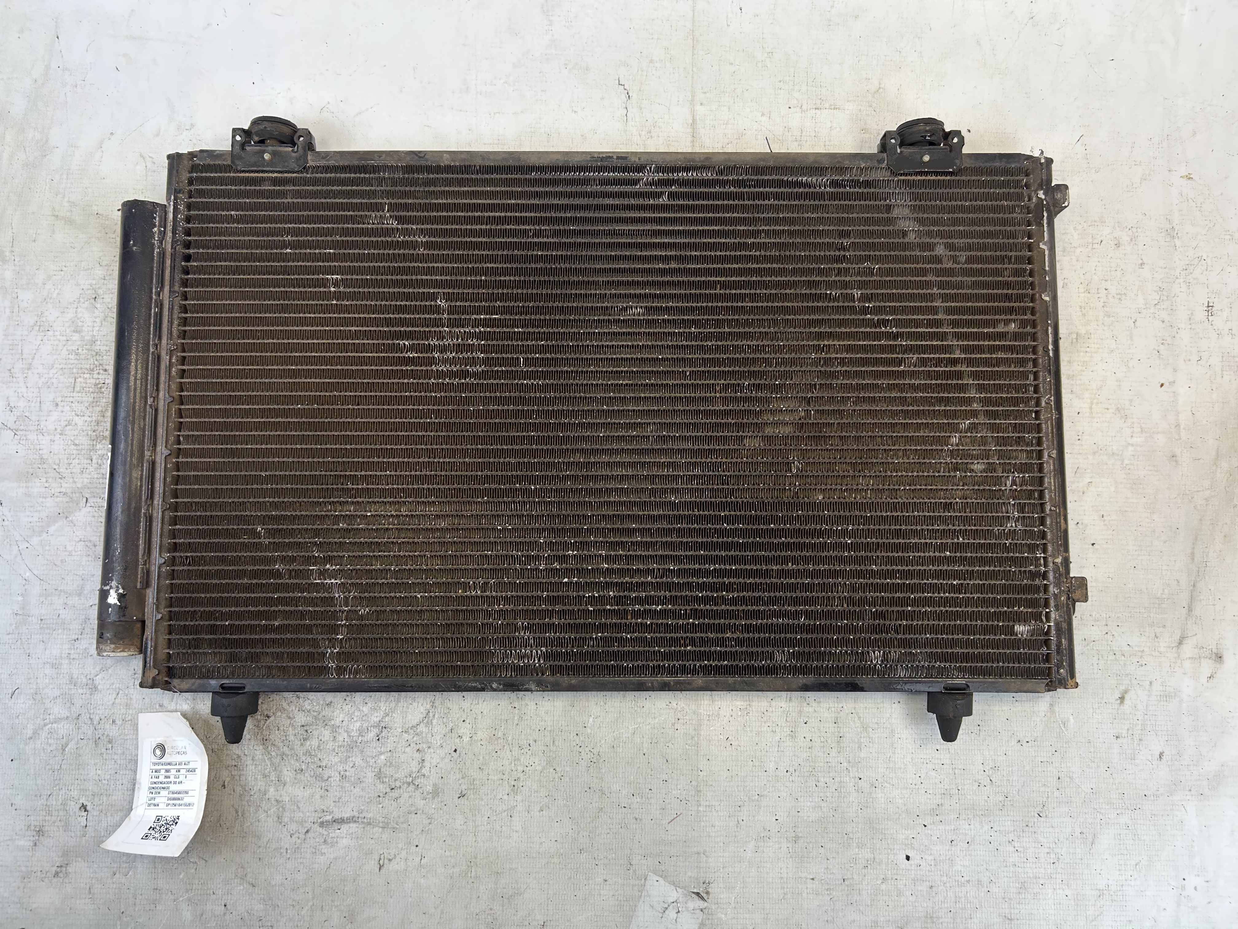 CONDENSADOR AR-CONDICIONADO TOYOTA COROLLA XEI 1.8 FLX 05/06 - 8845002200 - 