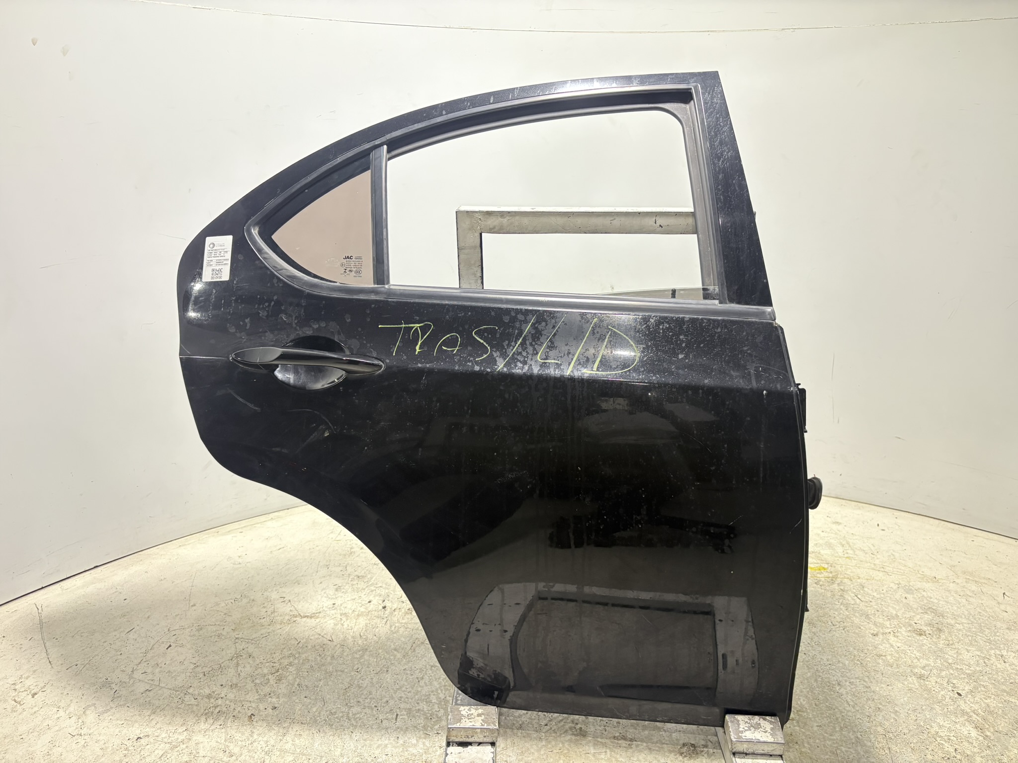 PORTA TRASEIRA DIREITA PRETA JAC MOTORS J3 S 1.5 JET 2014/15 - PORTATD0800082 - 