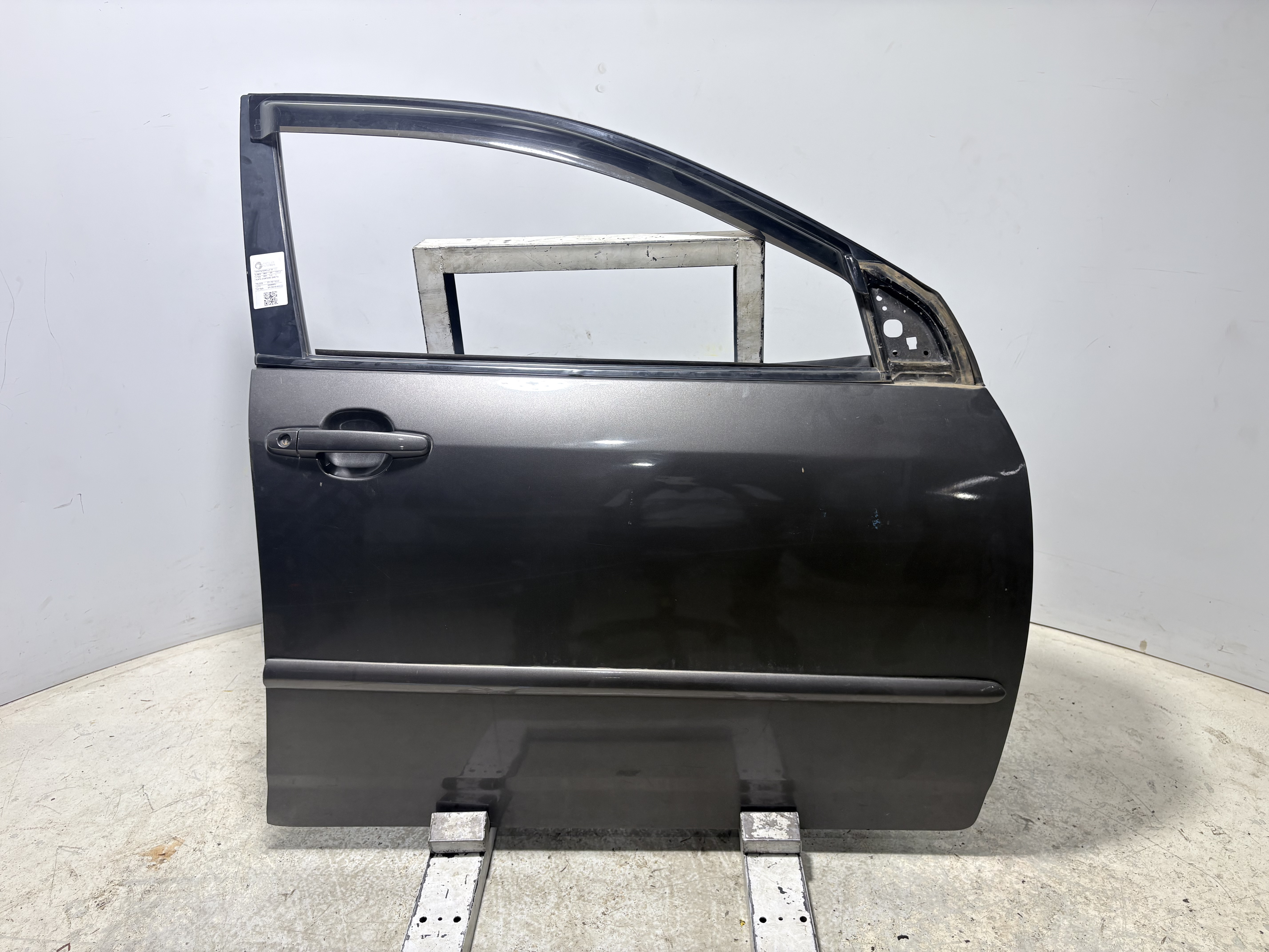PORTA DIANTEIRA DIREITA PRATA TOYOTA COROLLA XEI 1.8 2005/06 - 670011A660 - 