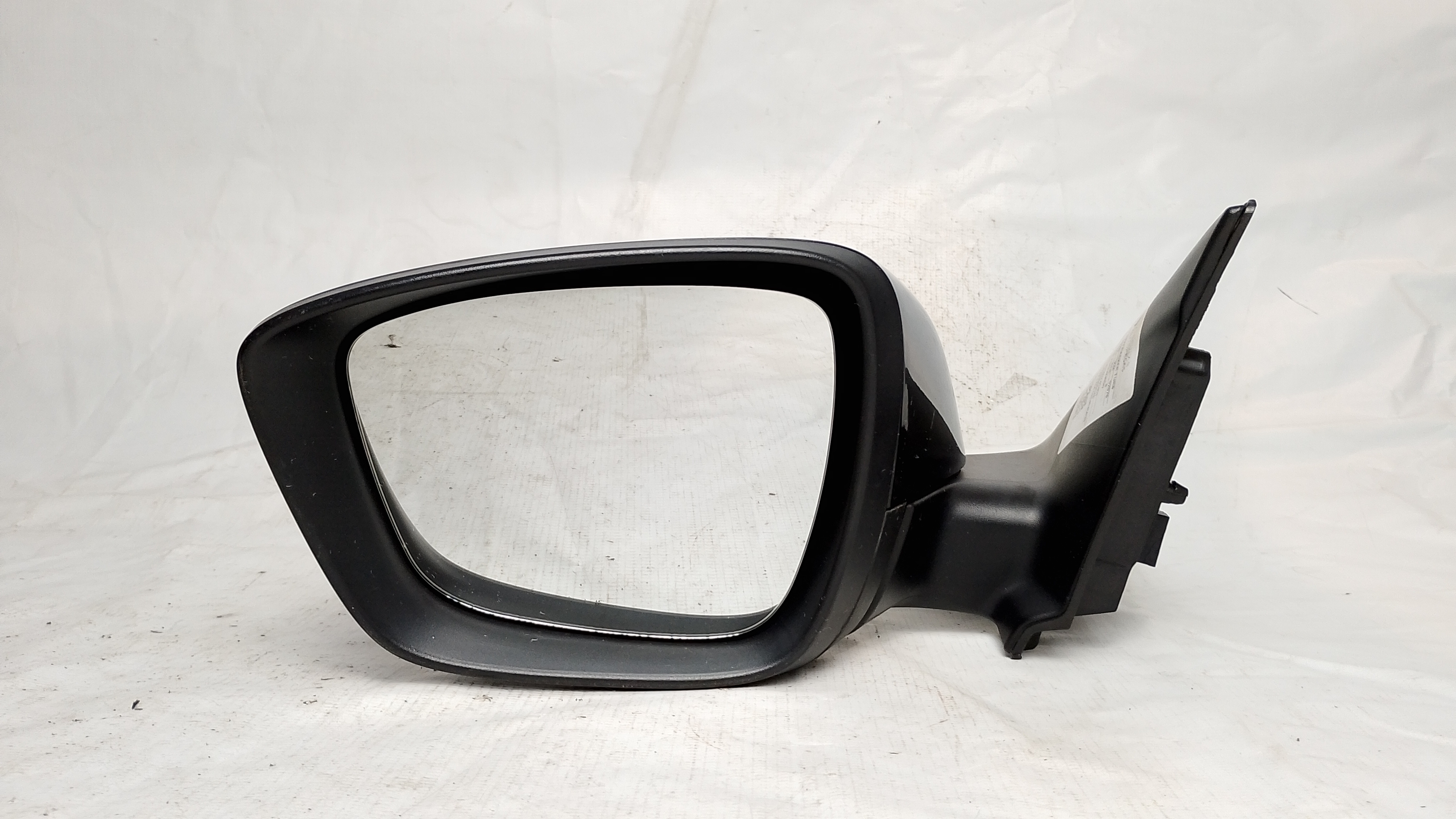 Espelho retrovisor externo - 26345469 - Tracker C
