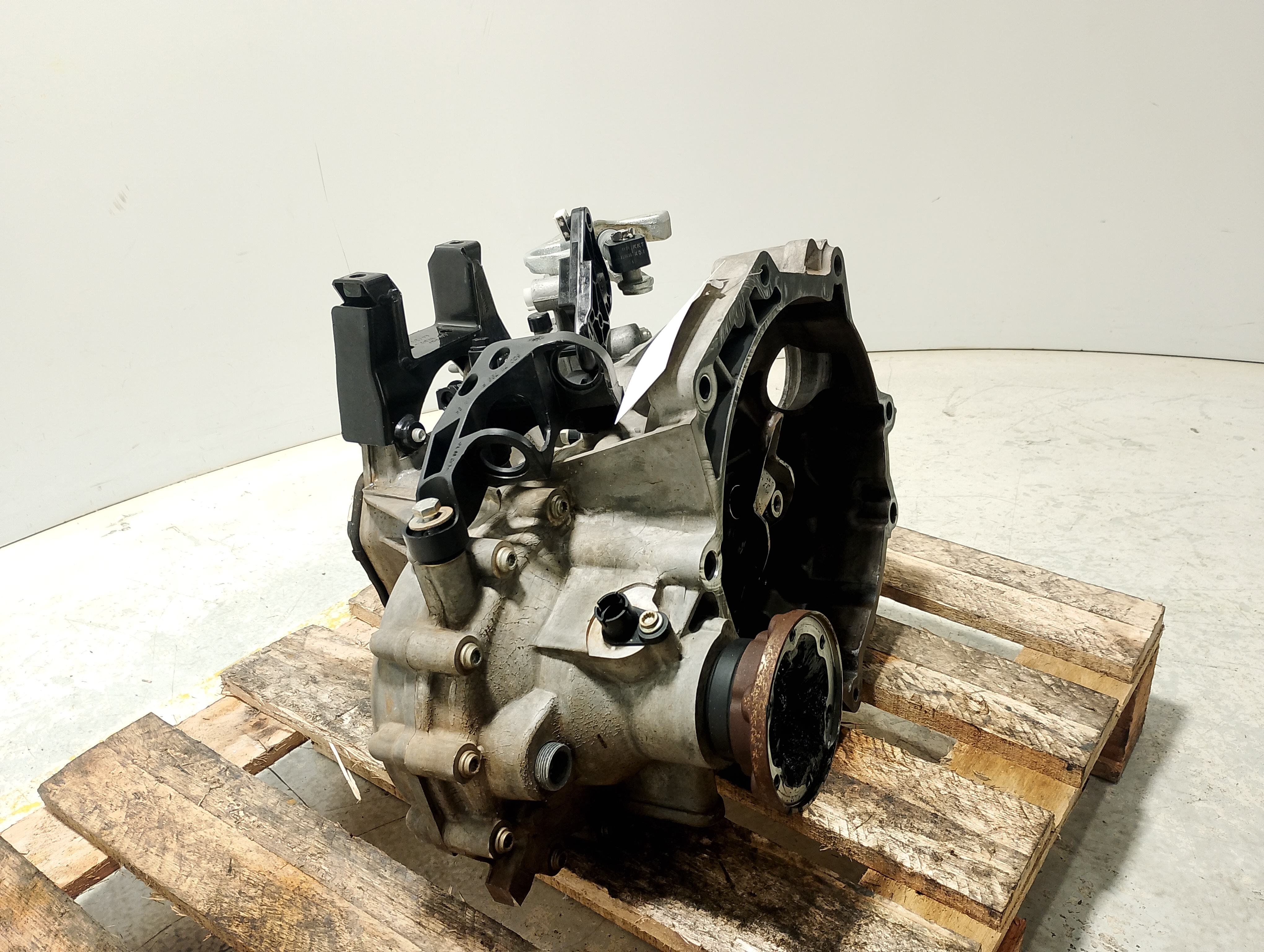 CÂMBIO MANUAL VOLKSWAGEN GOL 1.6 MSI FLEX 8V 2018/2019 - 0AP300041K - 