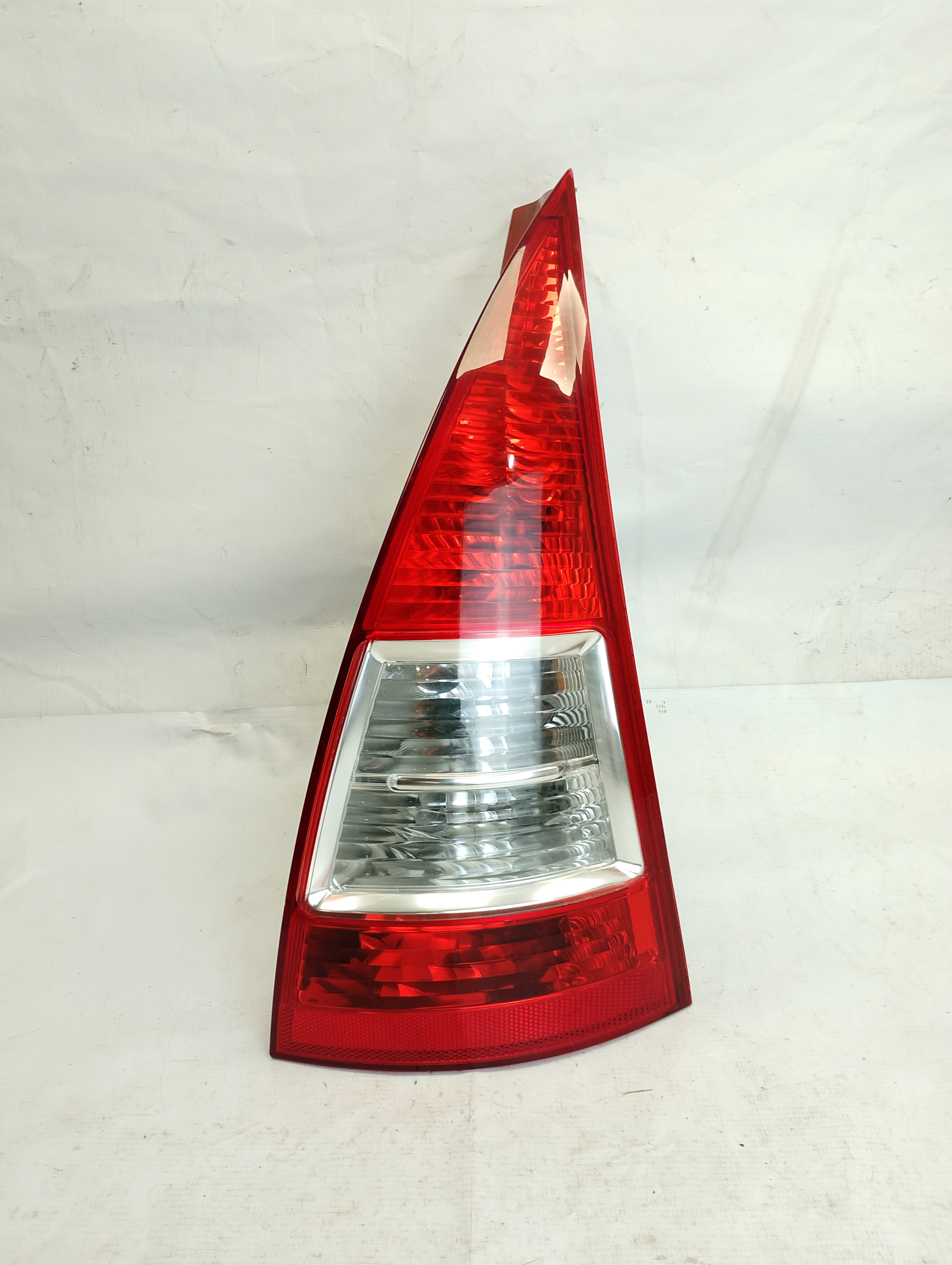 LANTERNA TRASEIRA DIREITA CITROËN C3 GLX/SONORA 1.4 2011/12 - 6351X5 - 
