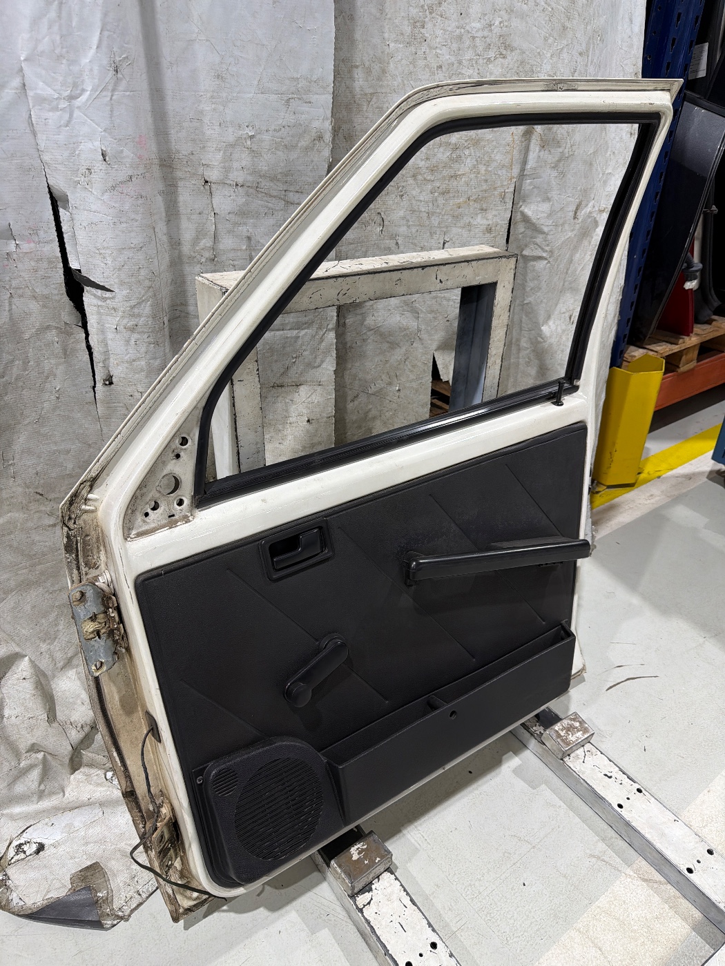 PORTA DIANTEIRA LADO DIREITO - 51800866 - 