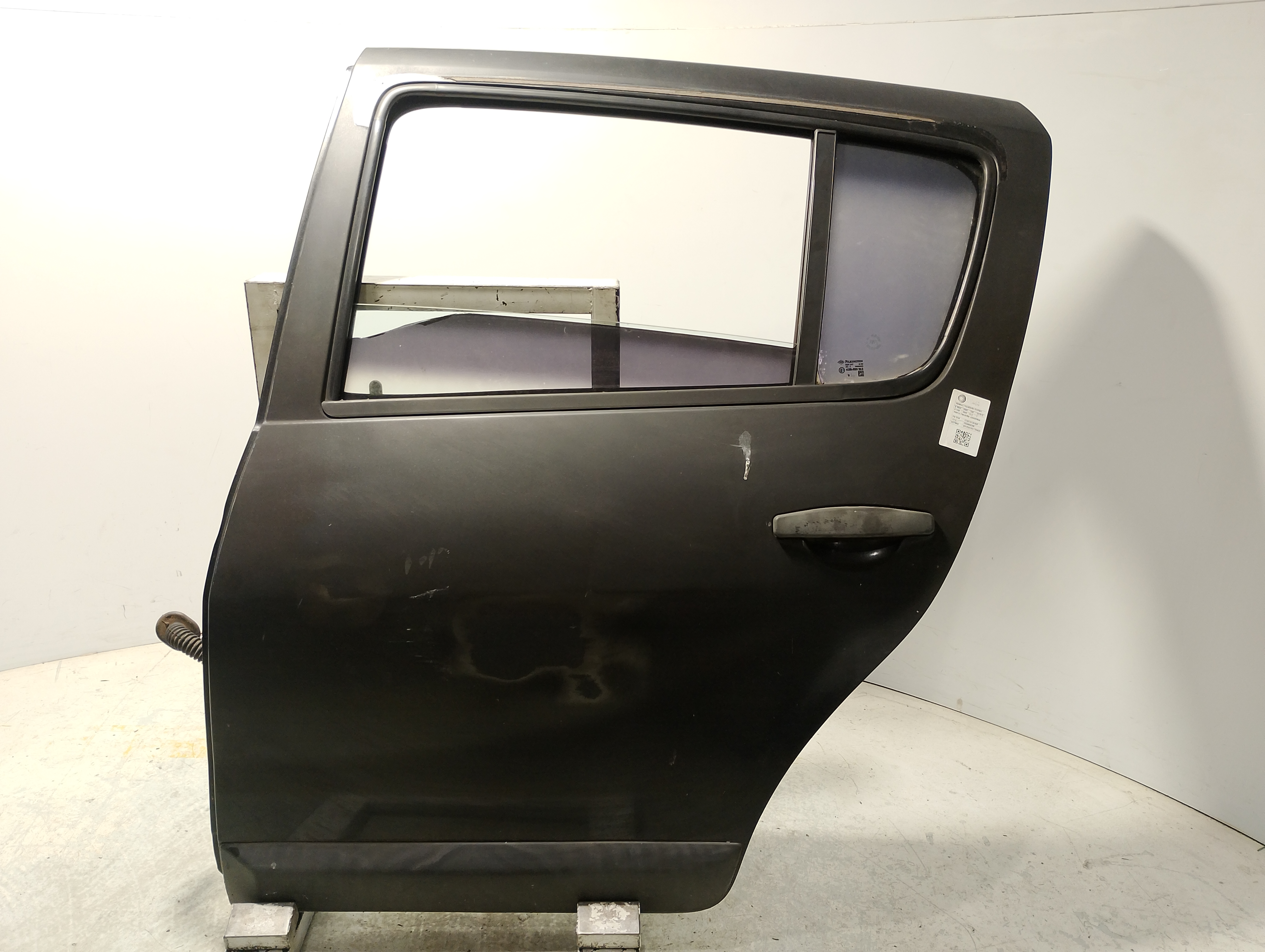  - 821014945R - Sandero