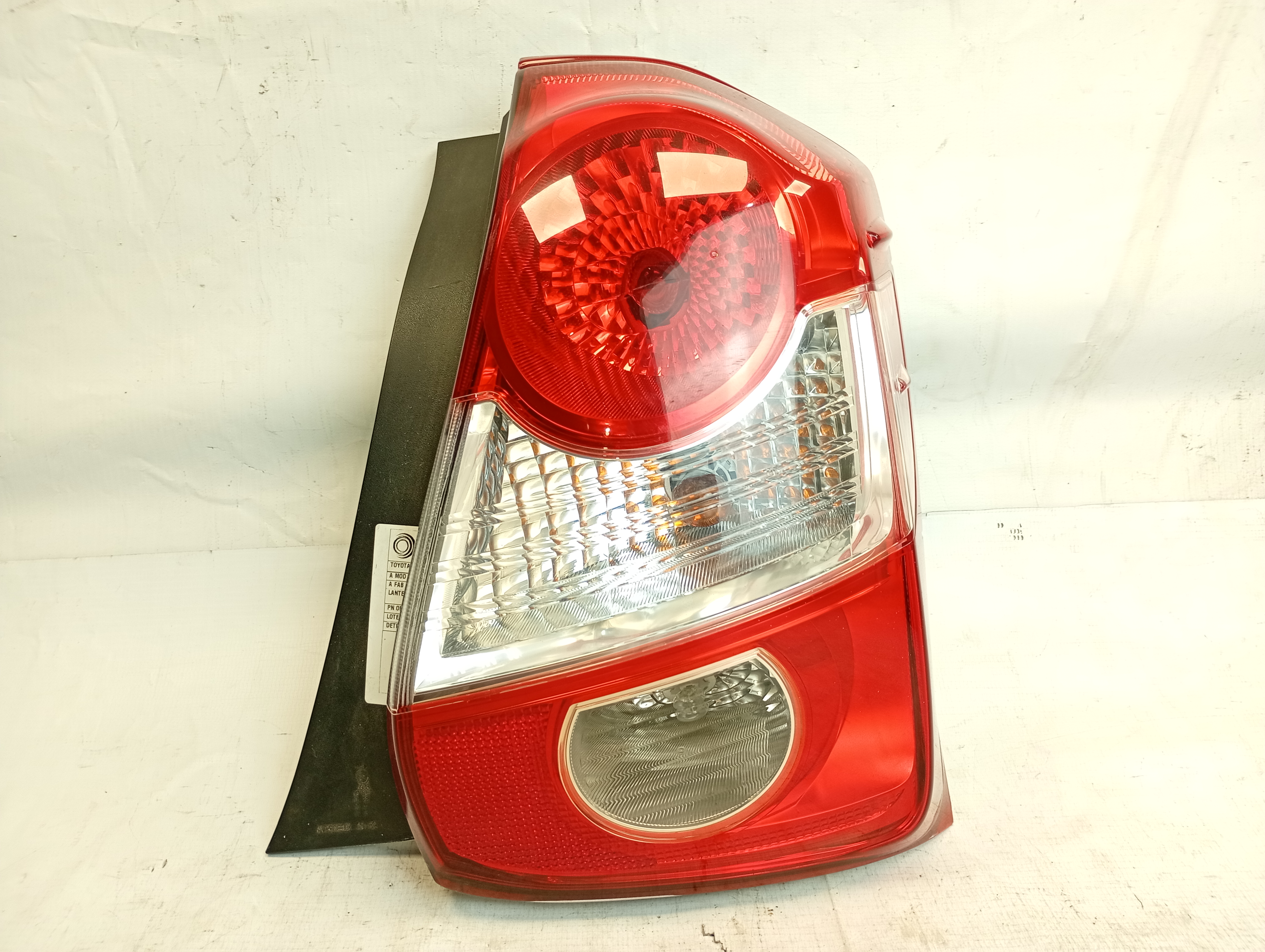 LANTERNA TRASEIRA DI - 815510D350 - 