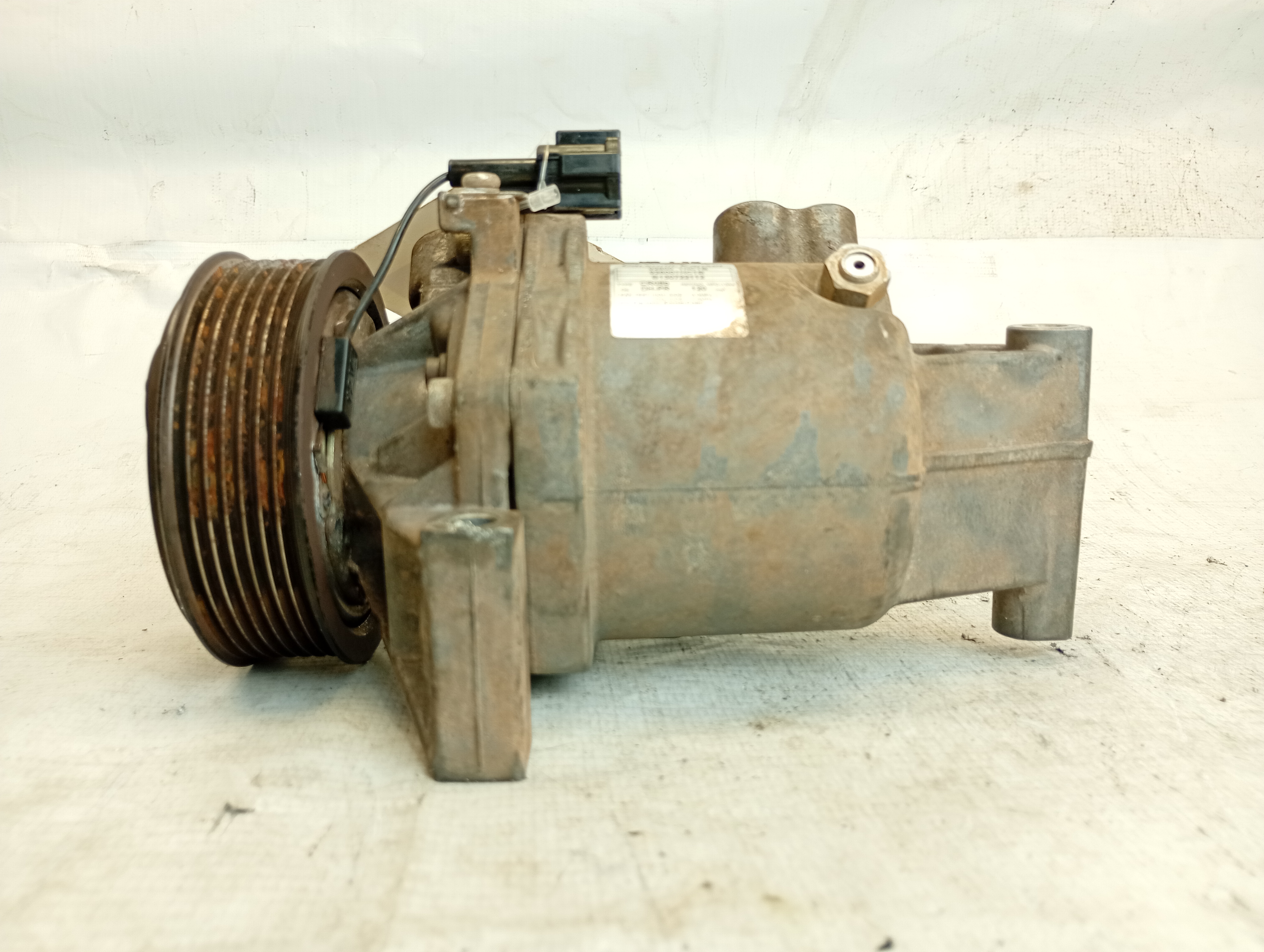 COMPRESSOR AR-CONDICIONADO NISSAN VERSA SL 1.6 16V 2013/14 - ST926001HC1B - 