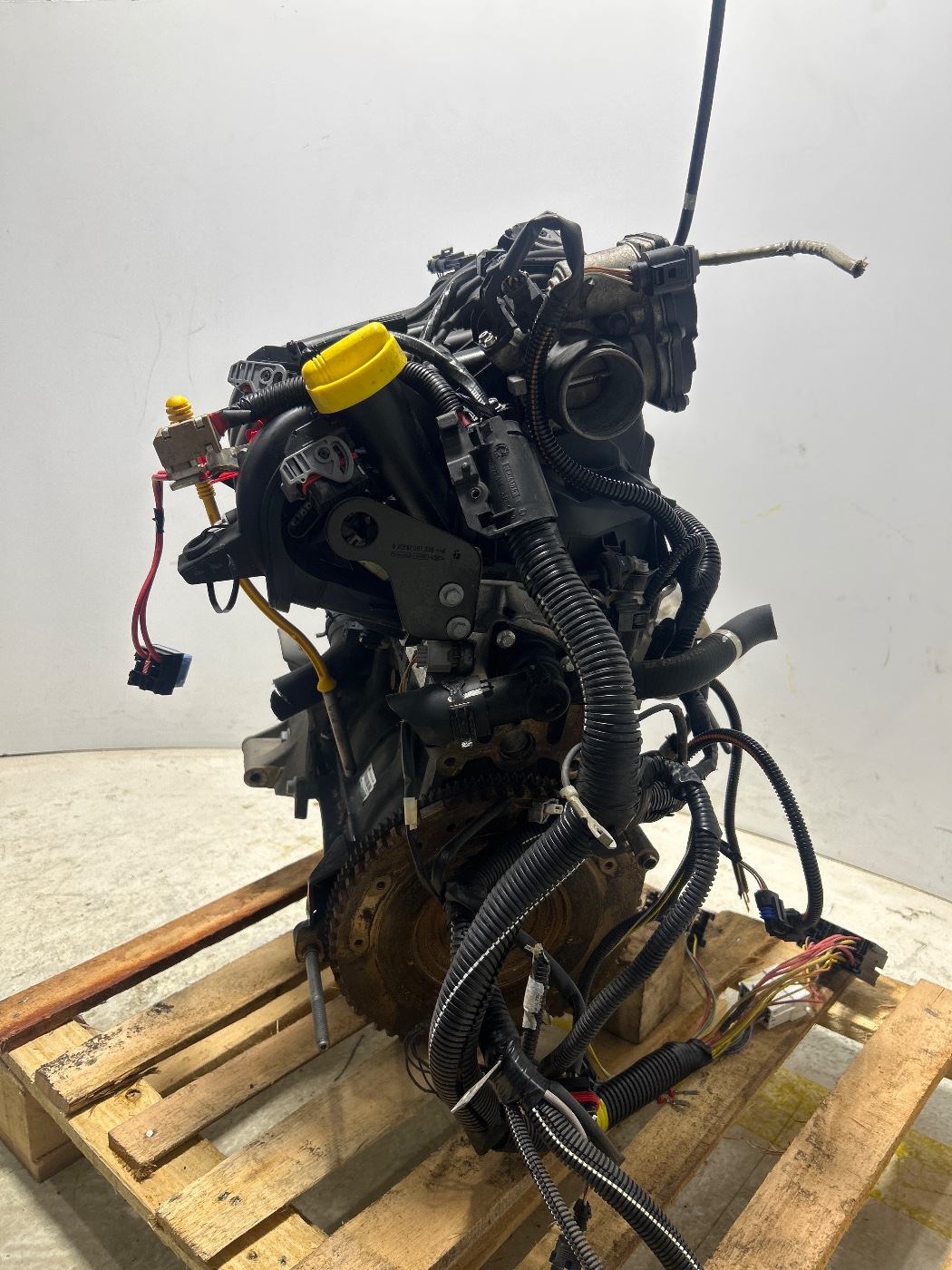 MOTOR COMPLETO RENAULT SANDERO EXPRESSION HI-POWER 2016 - 100018560R - 